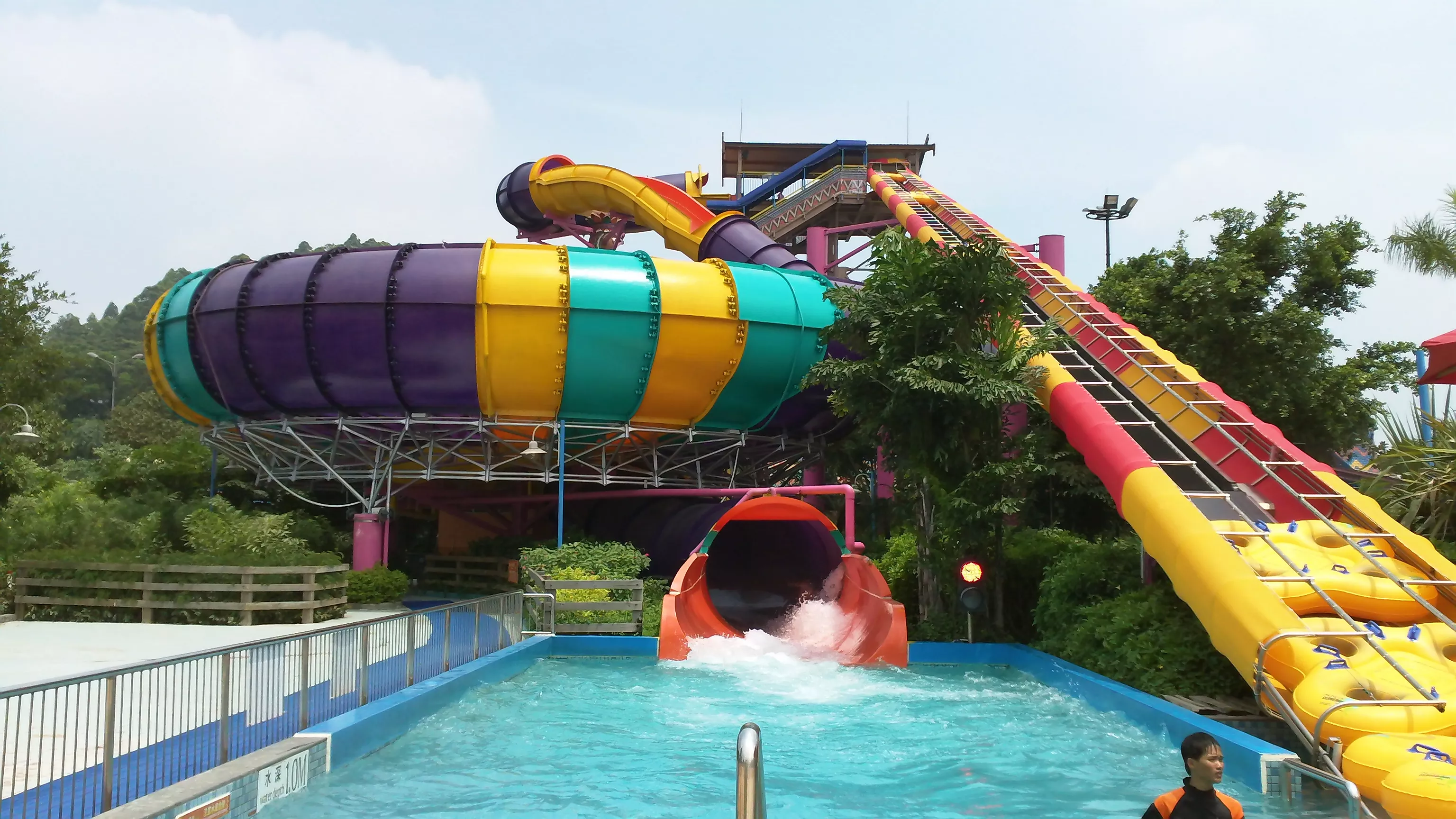 High 1 Water World in South Korea, East Asia | Water Parks - Rated 3.7