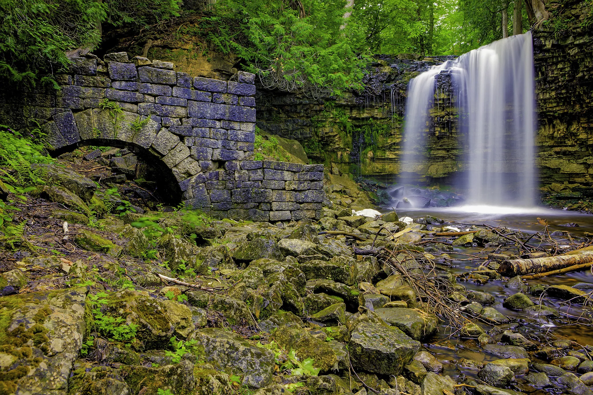 Hilton Falls Trail in Canada, North America | Waterfalls,Trekking & Hiking - Rated 3.8