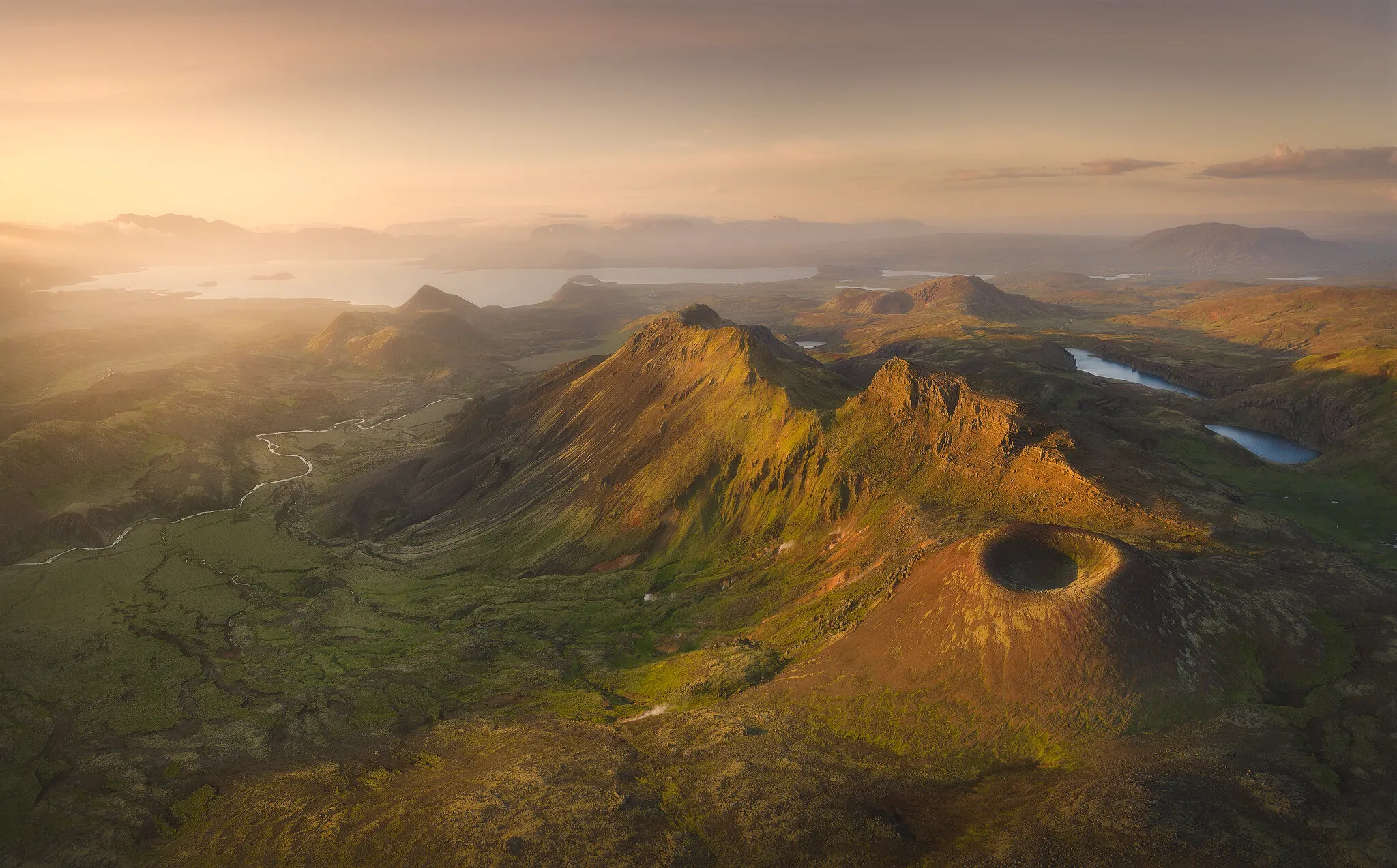 Hromundartindur in Iceland, Europe | Volcanos,Mountains - Rated 0.9