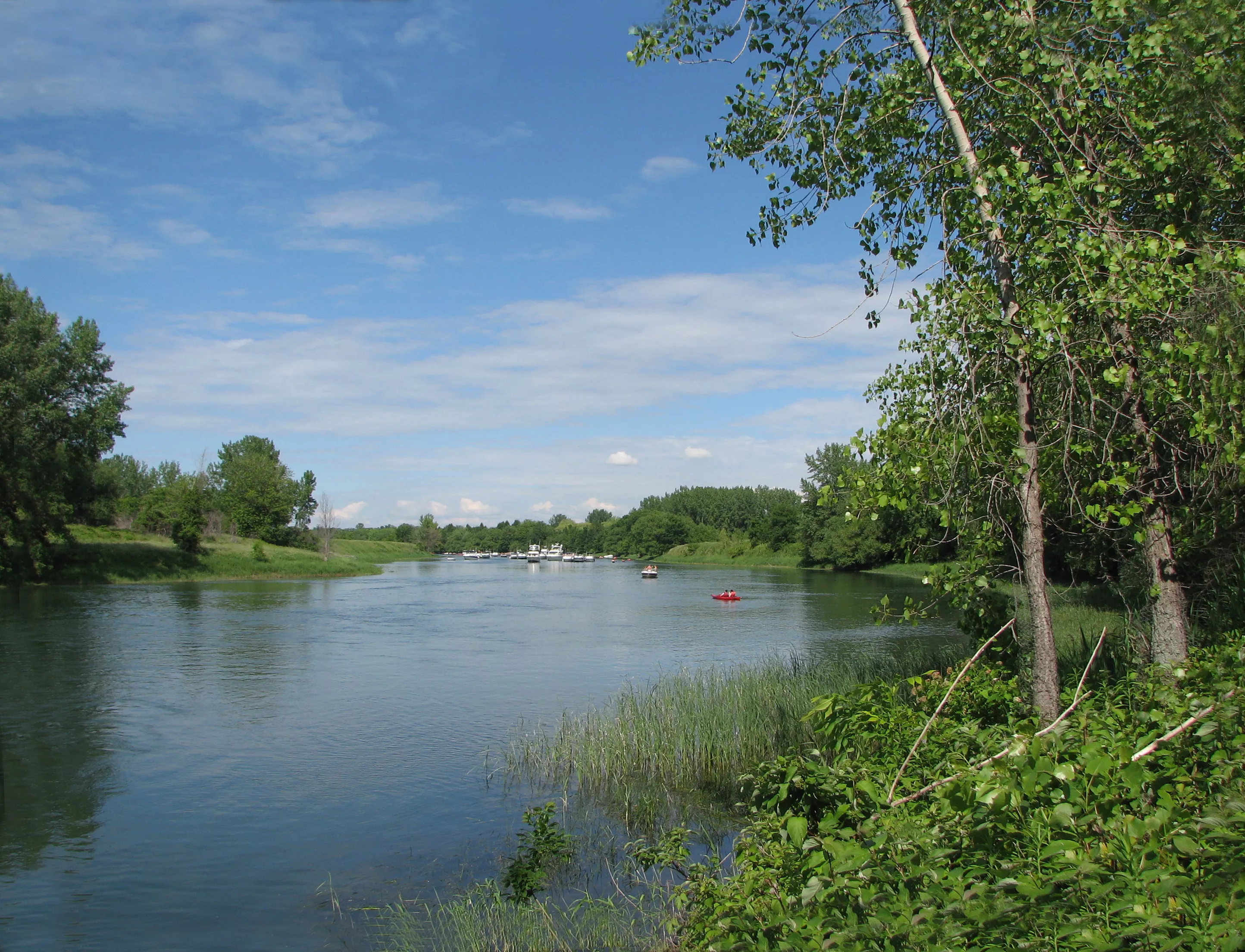 Ile de Boucherville National Park in Canada, North America | Parks,Kayaking & Canoeing - Rated 7.5