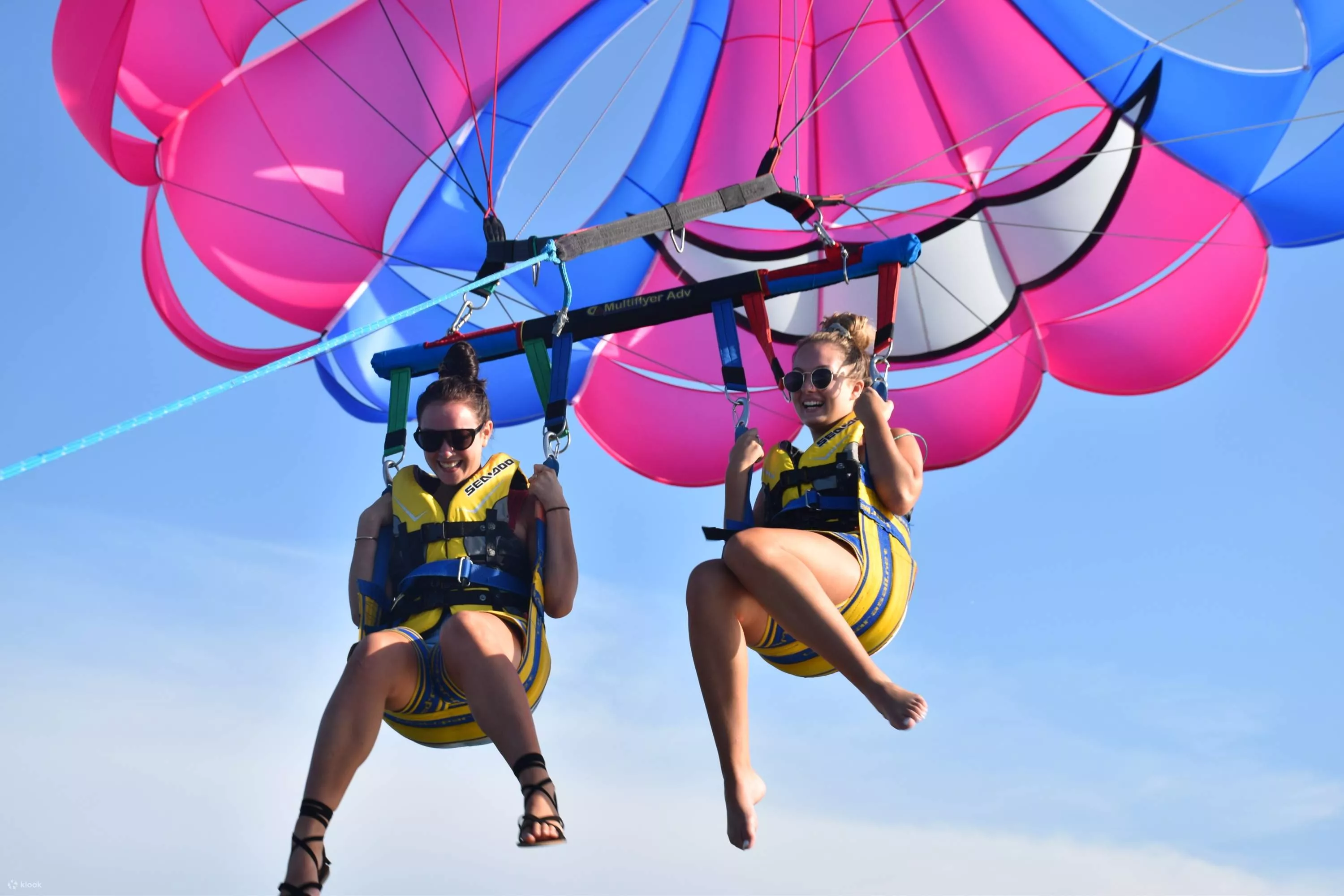 Island Style Parasail in USA, North America | Parasailing - Rated 1