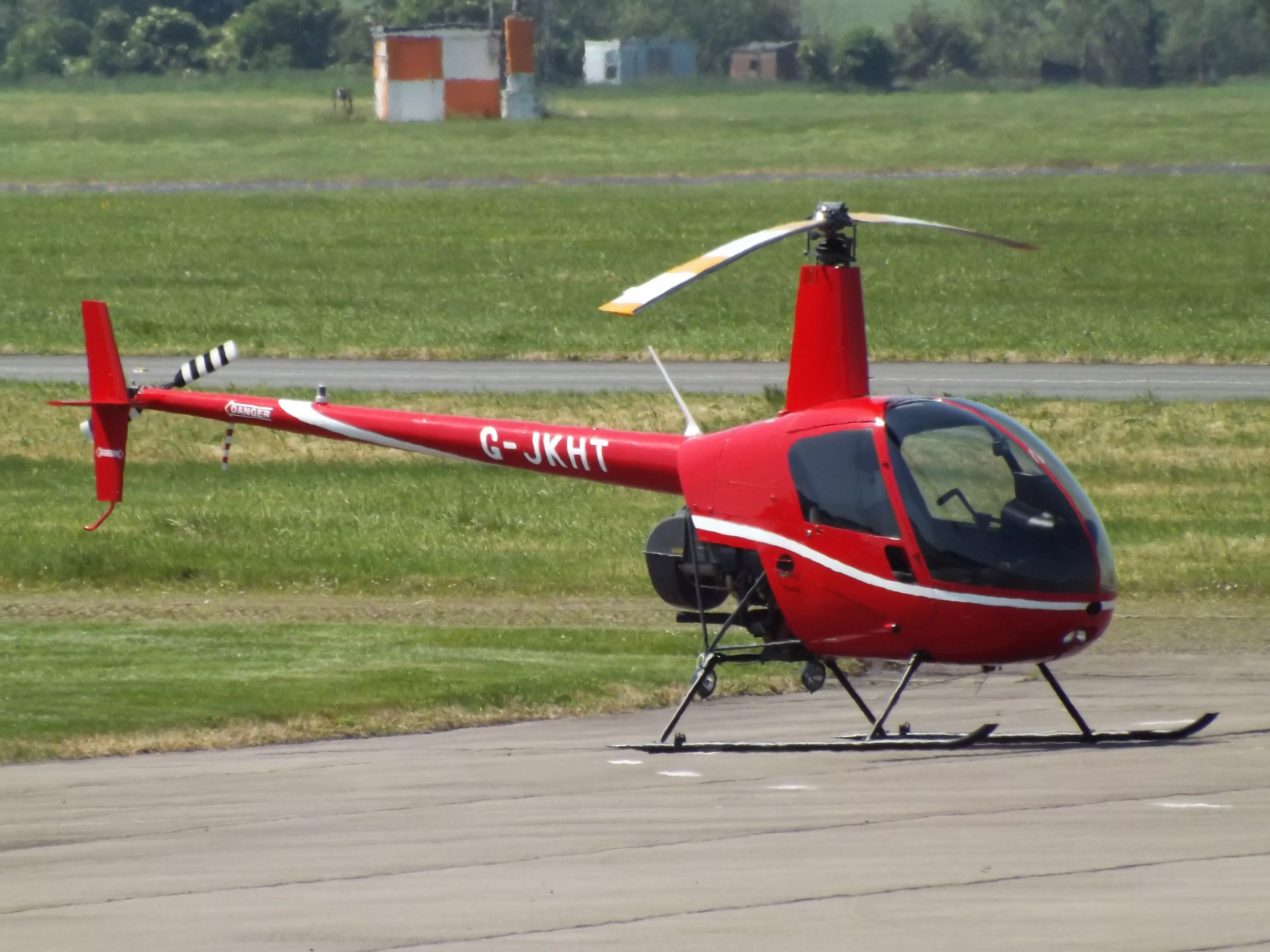 JK Helicopter Training in United Kingdom, Europe | Helicopter Sport - Rated 0.9