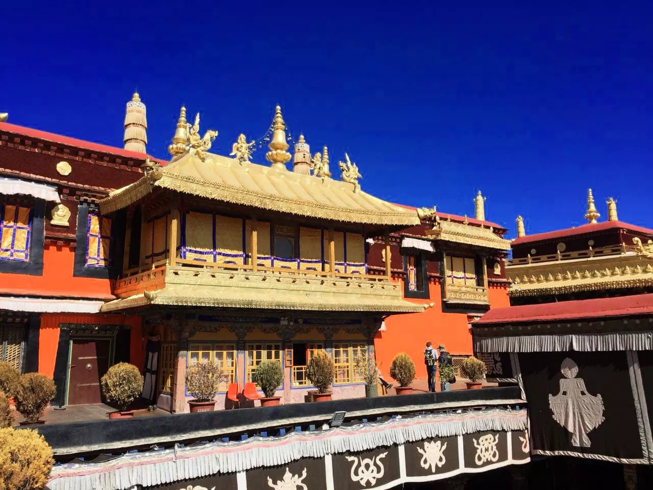 Jokhang in China, East Asia | Architecture - Rated 3.9