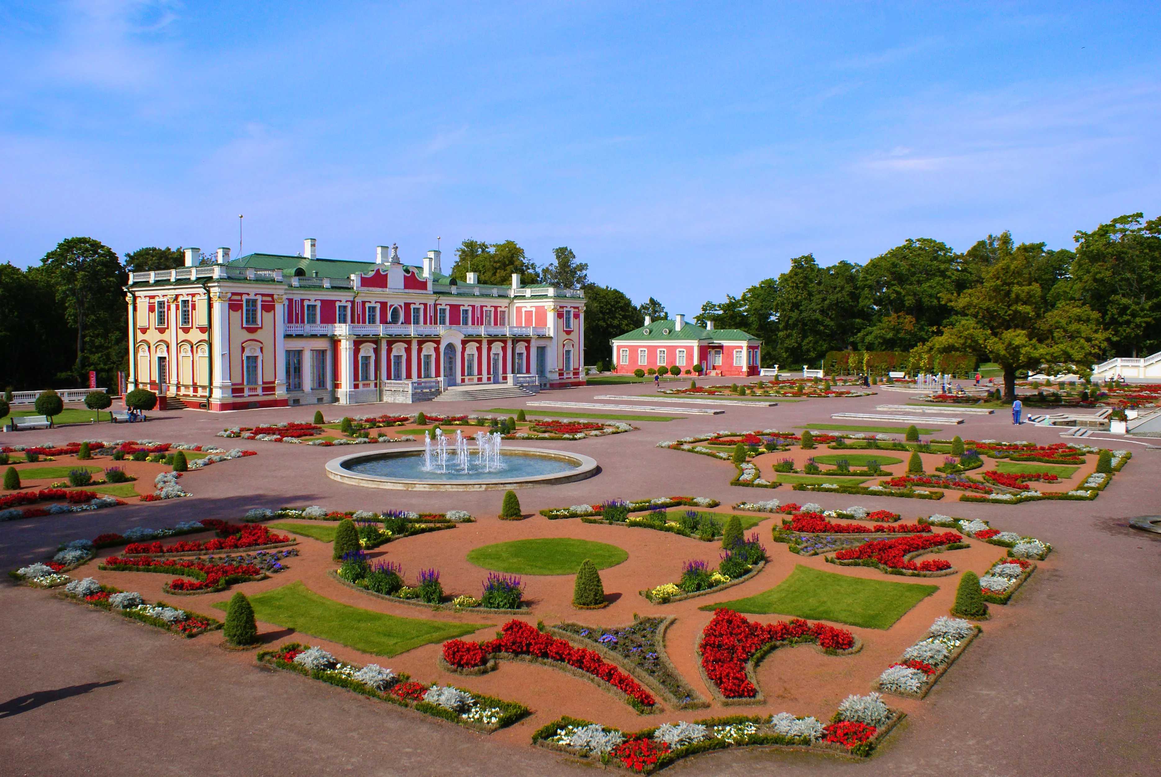 Kadriorg Park in Estonia, Europe | Parks,Gardens - Rated 4.5