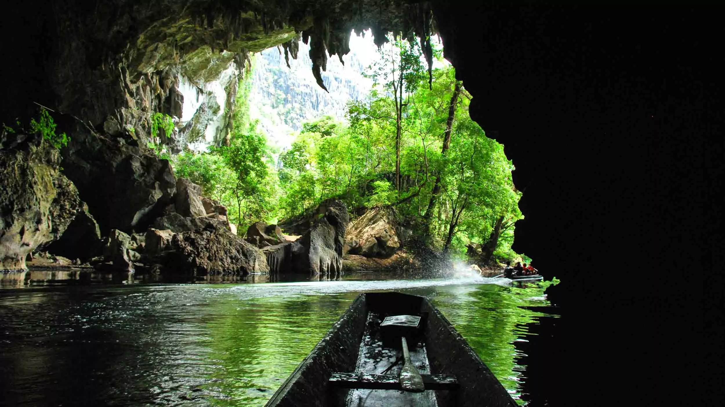 Kong Lor Cave in Laos, East Asia | Caves & Underground Places - Rated 3.8