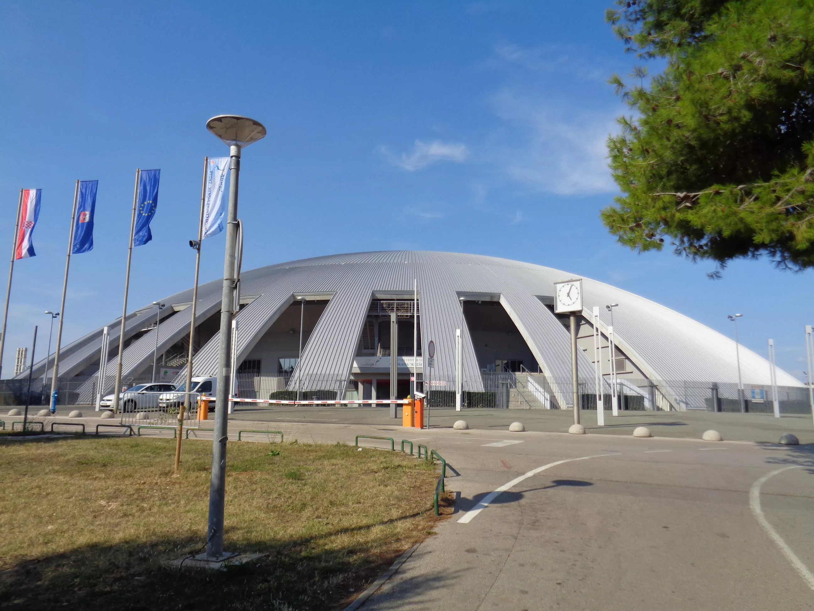 Kresimir Cosic Hall in Croatia, Europe | Basketball - Rated 4.2