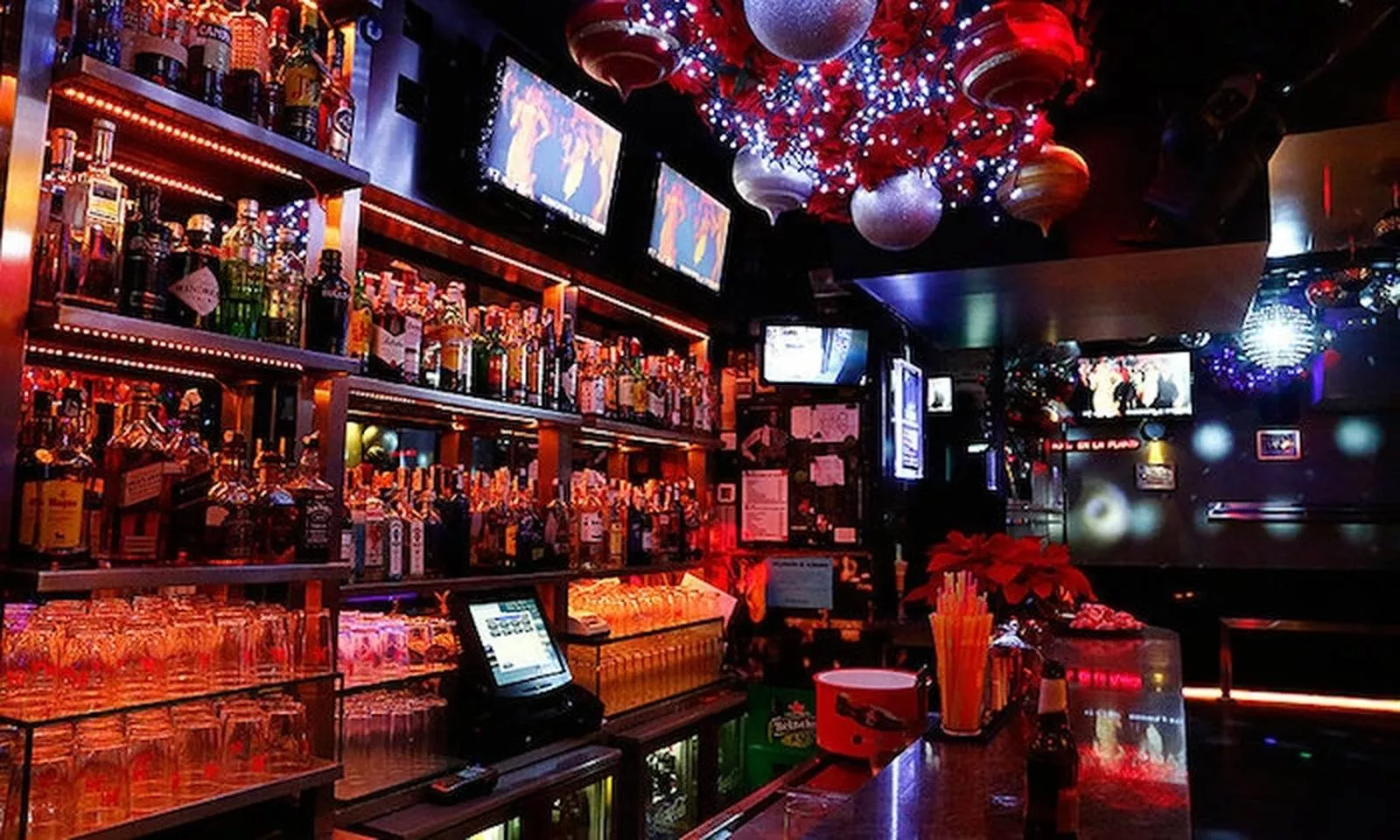 LL Bar in Spain, Europe | LGBT-Friendly Places,Bars - Rated 4.8