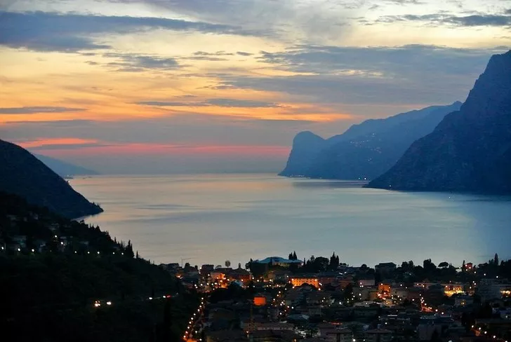 Lake Garda in Italy, Europe | Lakes - Rated 4.7