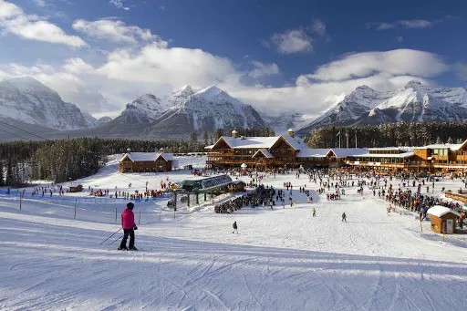 Lake Louise Ski Resort in Canada, North America | Snowboarding,Skiing - Rated 5.4