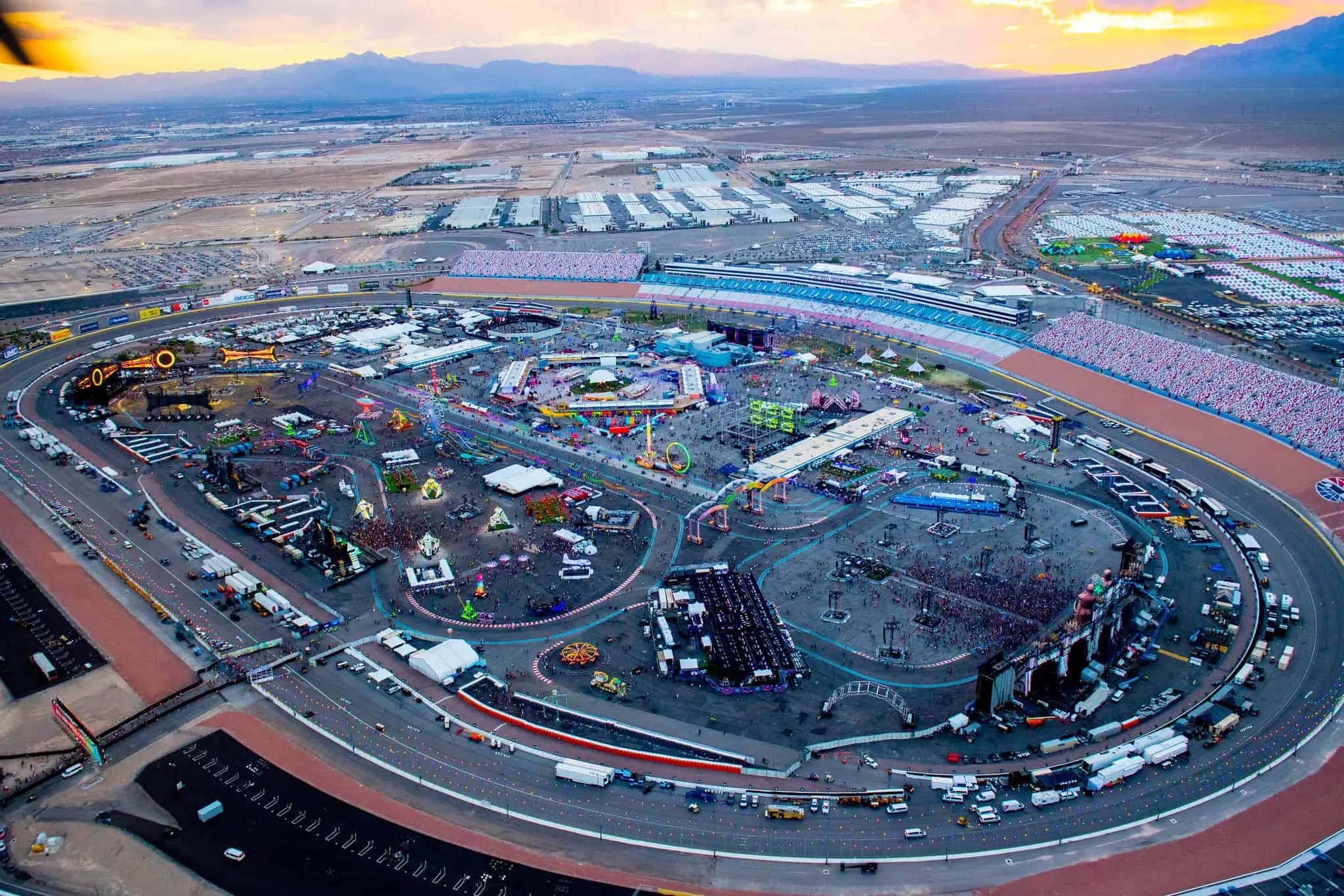 Las Vegas Motor Speedway in USA, North America | Racing - Rated 4.5