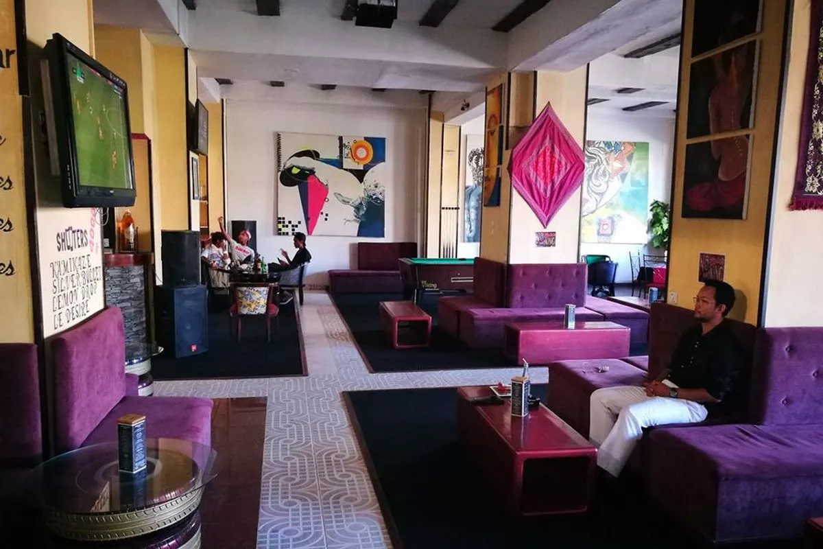 Le Point d'Exclamation Lounge Bar in Madagascar, Africa | Bars,Sex-Friendly Places - Rated 0.9
