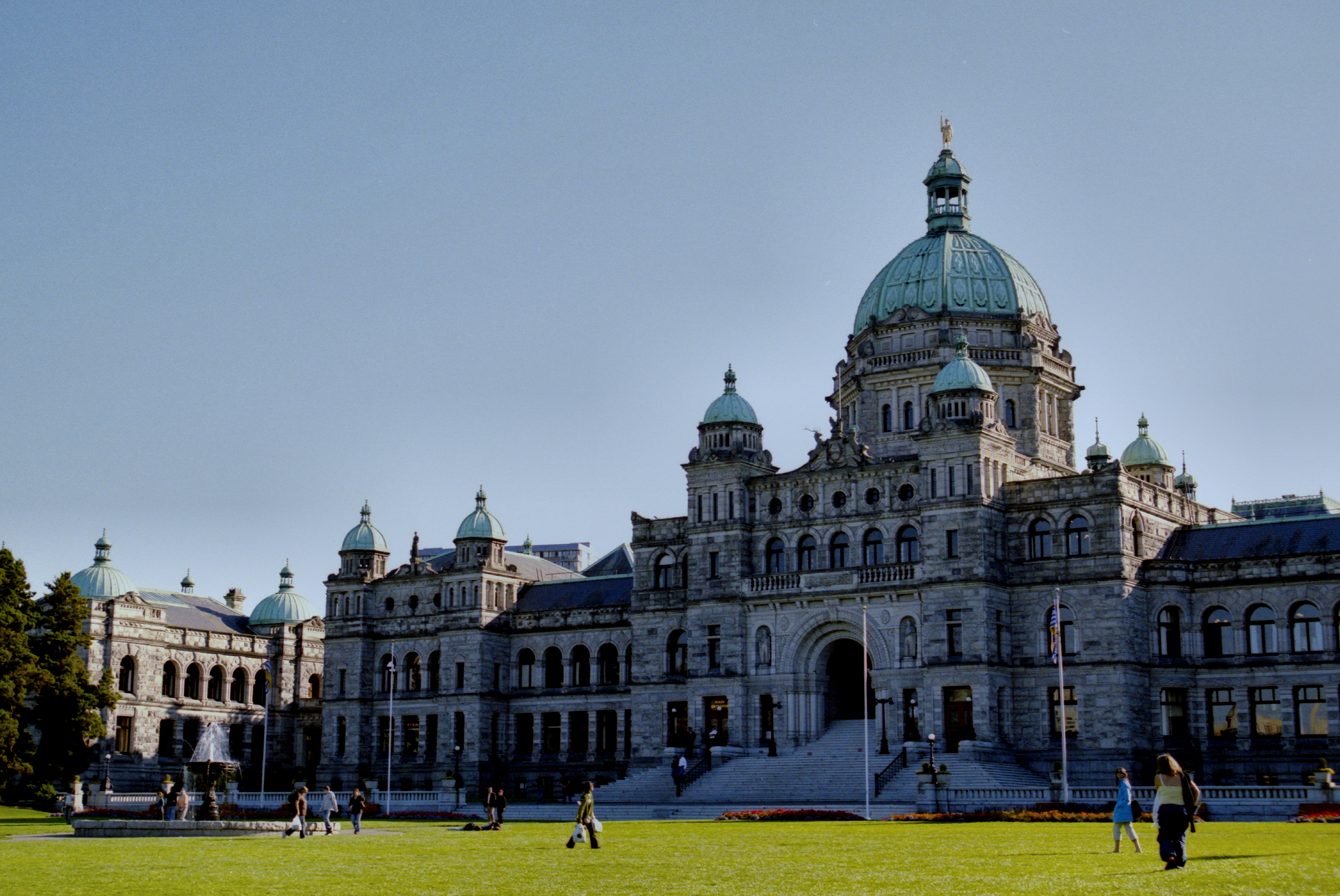 Legislative Assemblies of British Columbia in Canada, North America | Architecture - Rated 3.8