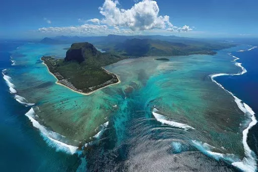 Lemorn Brabant in Mauritius, Africa | Mountains - Rated 3.9