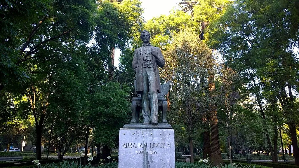 Lincoln Park in Mexico, North America | Monuments,Parks - Rated 4.5