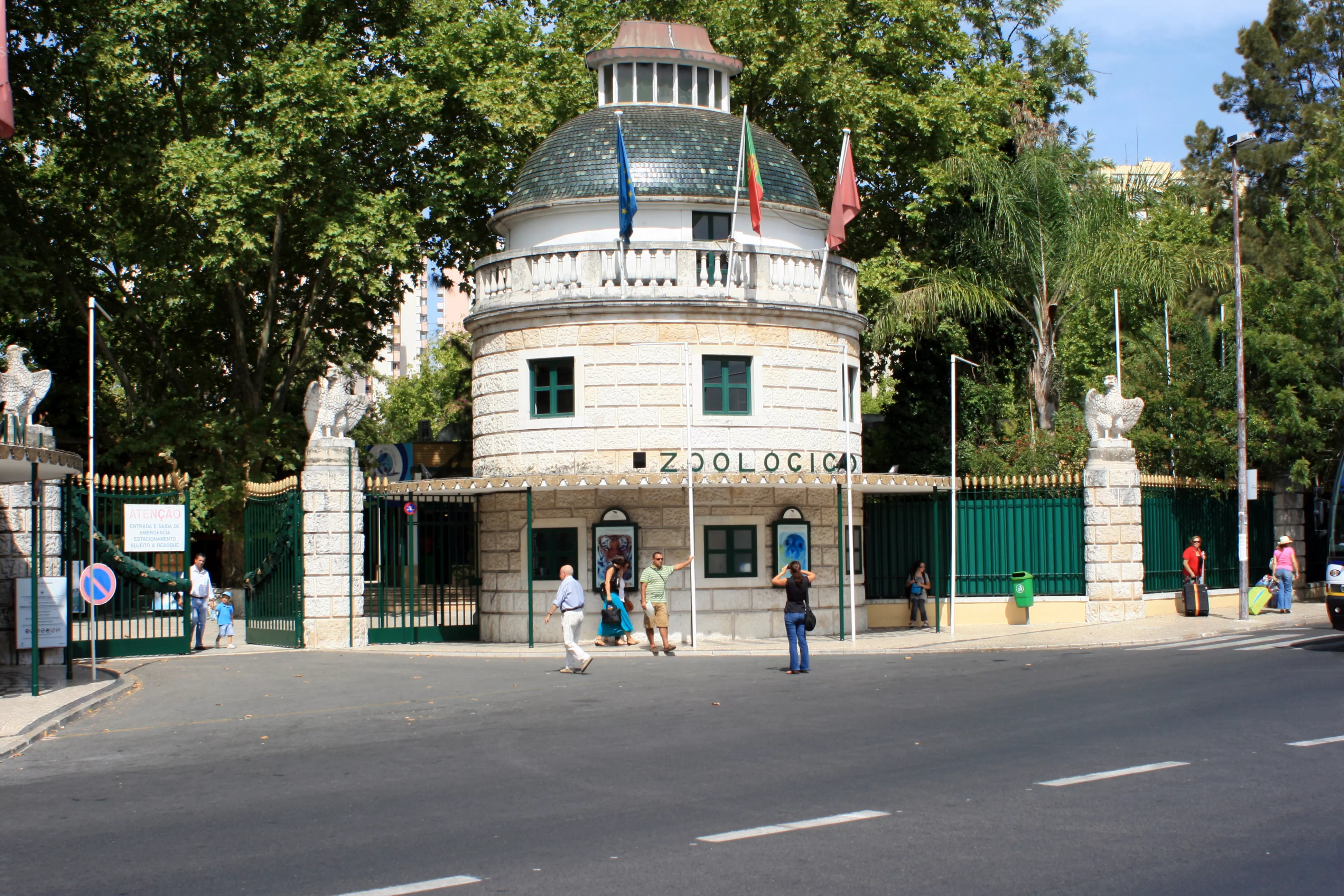 Lisbon Zoo in Portugal, Europe | Zoos & Sanctuaries - Rated 6.1