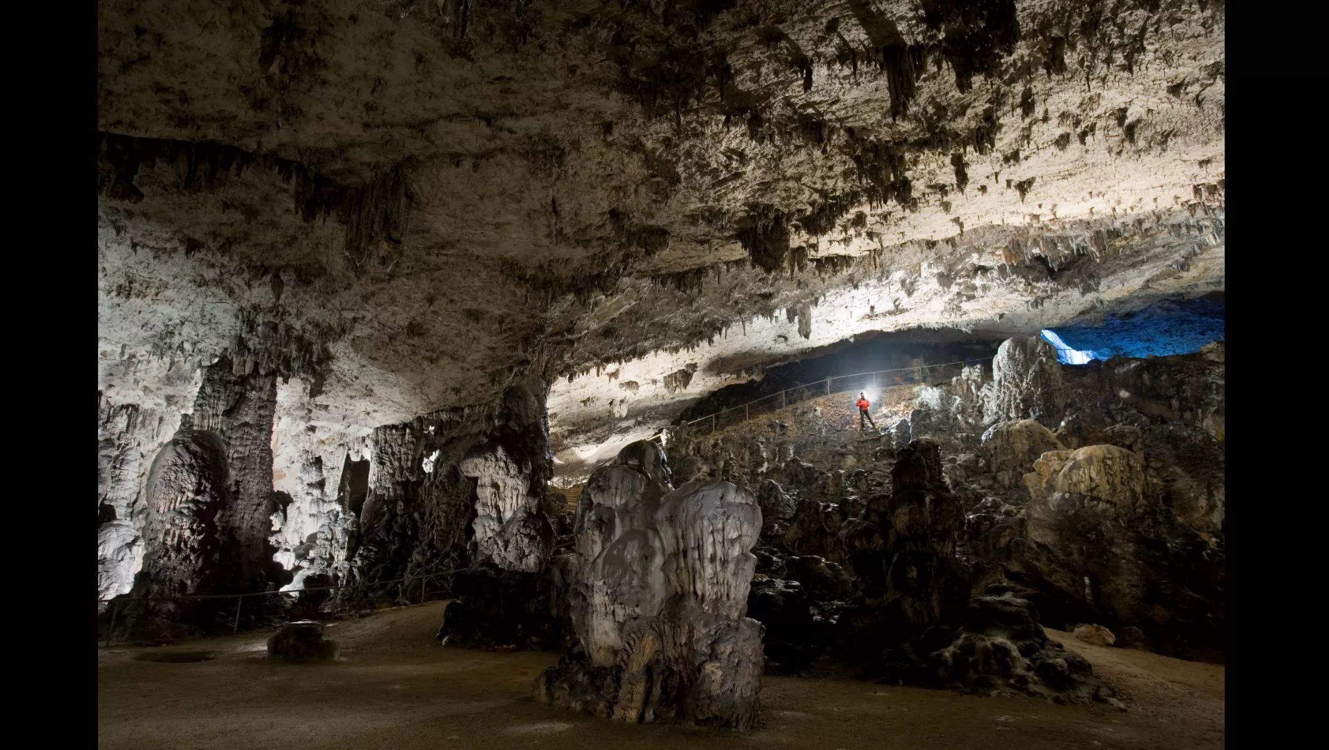 Jama Vilenica in Slovenia, Europe | Caves & Underground Places - Rated 0.9