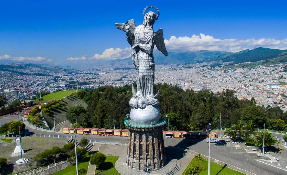 Loma El Panecillo in Ecuador, South America | Monuments - Rated 4.3