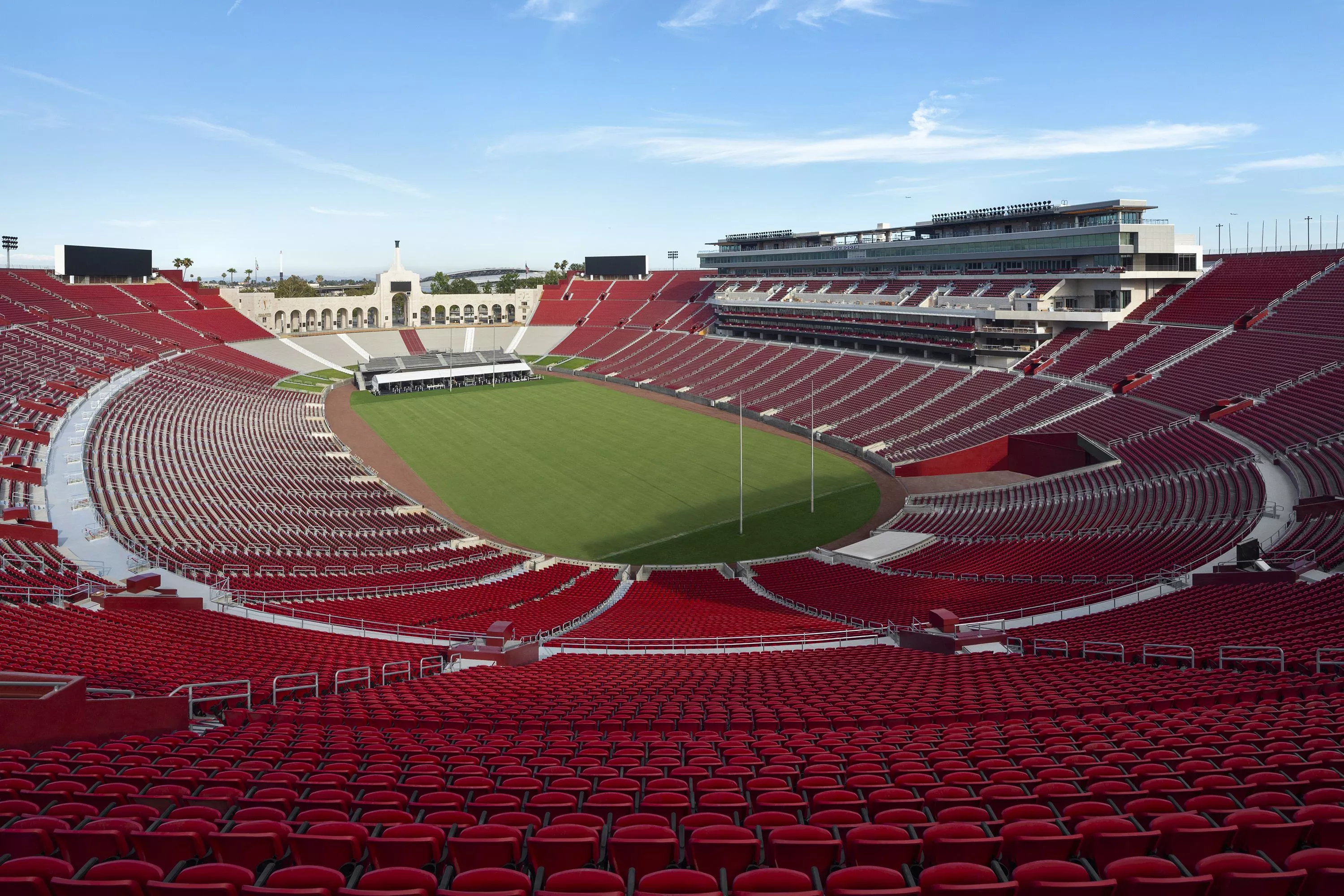 Los Angeles Memorial Coliseum in USA, North America | Football - Rated 3.9
