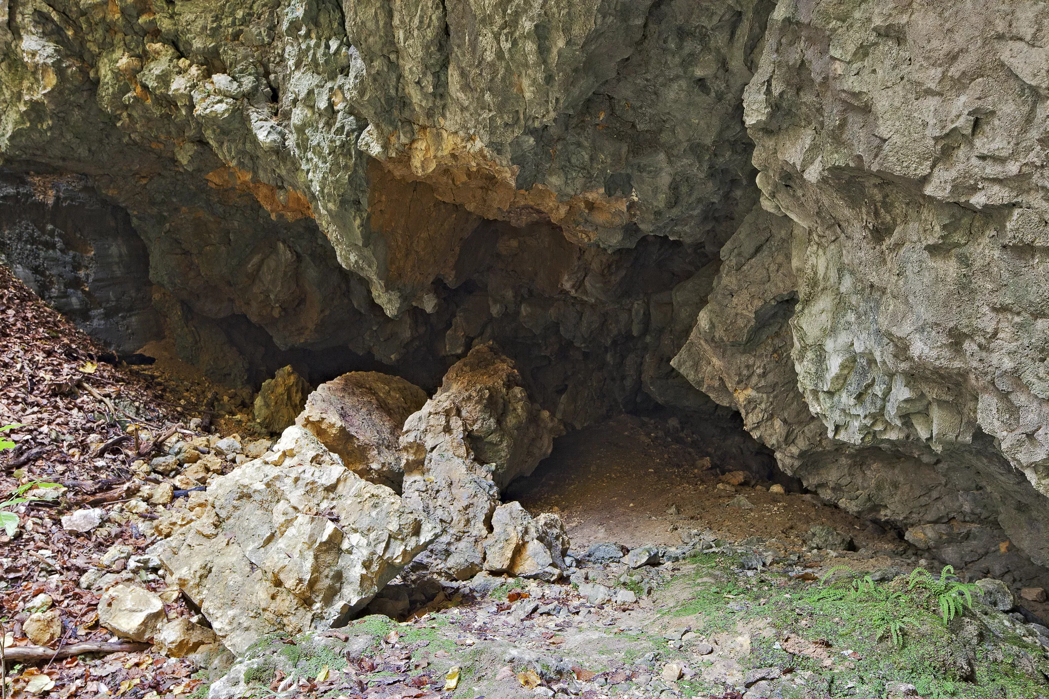Steinbrucken Cave in Austria, Europe | Caves & Underground Places,Speleology - Rated 0.7