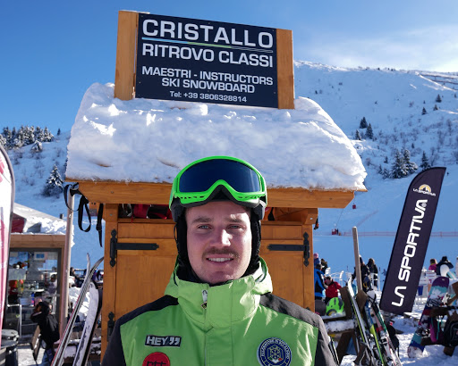 Maestri di Sci e Noleggio Cristallo Monte Bondone in Italy, Europe | Snowboarding,Skiing - Rated 0.8