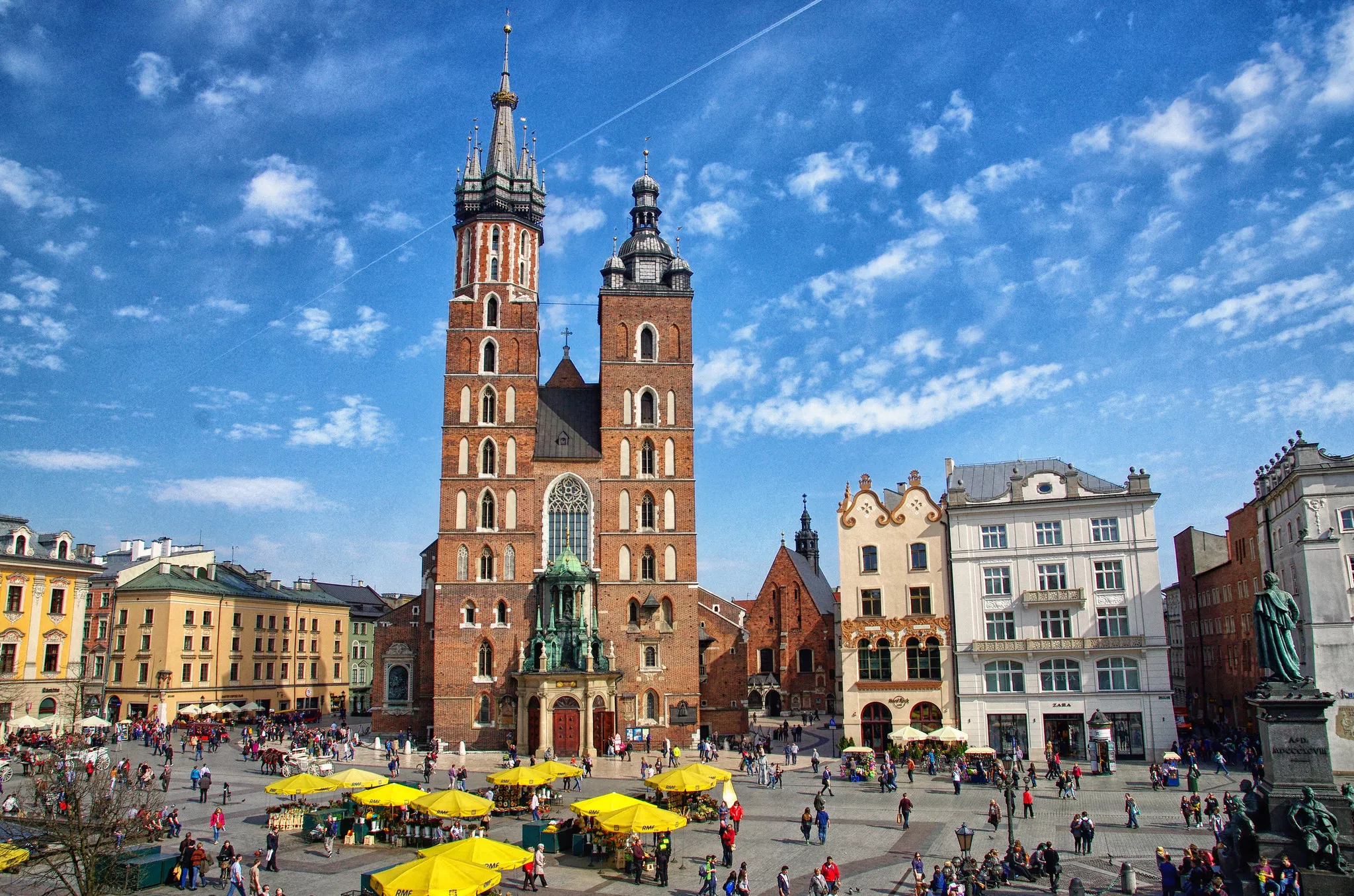 Mariacki Church in Poland, Europe | Architecture - Rated 4.1