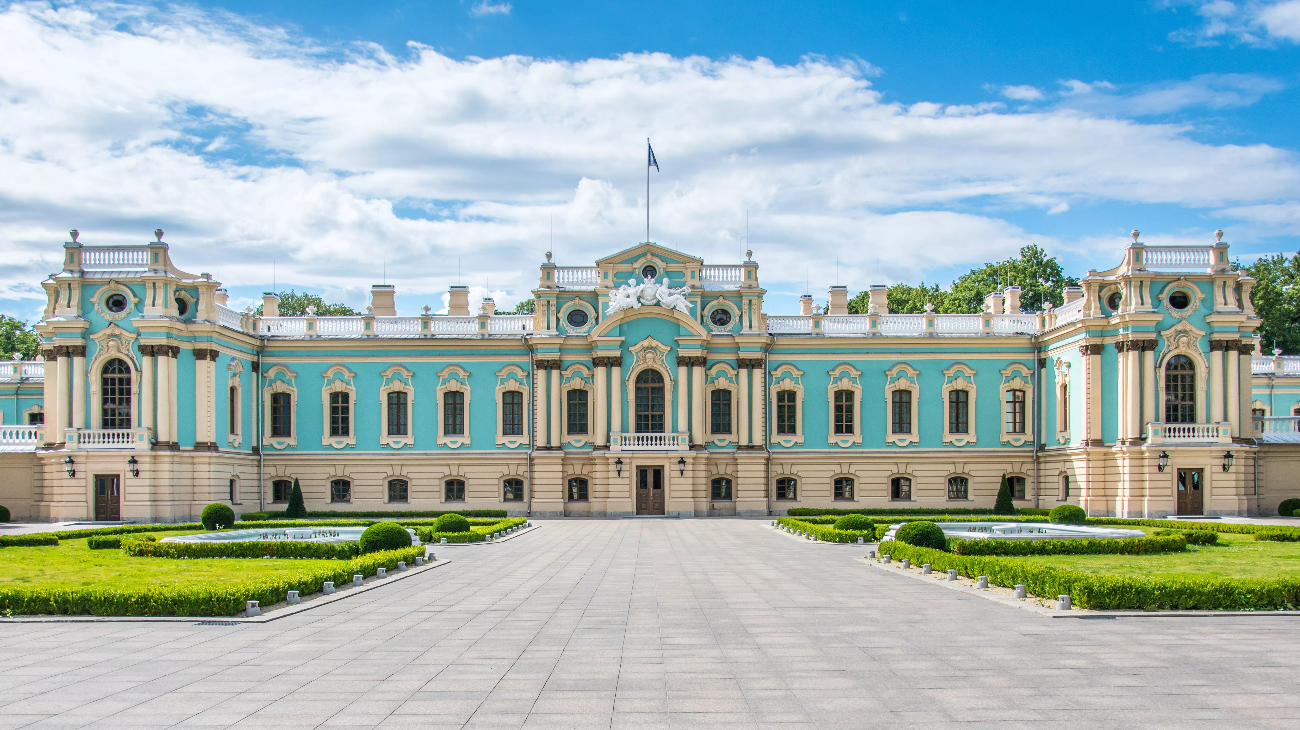 Mariinsky Palace in Ukraine, Europe | Architecture - Rated 3.8