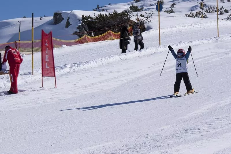 Mayrhofen 3000 Ski School in Austria, Europe | Snowboarding,Skiing - Rated 3.9