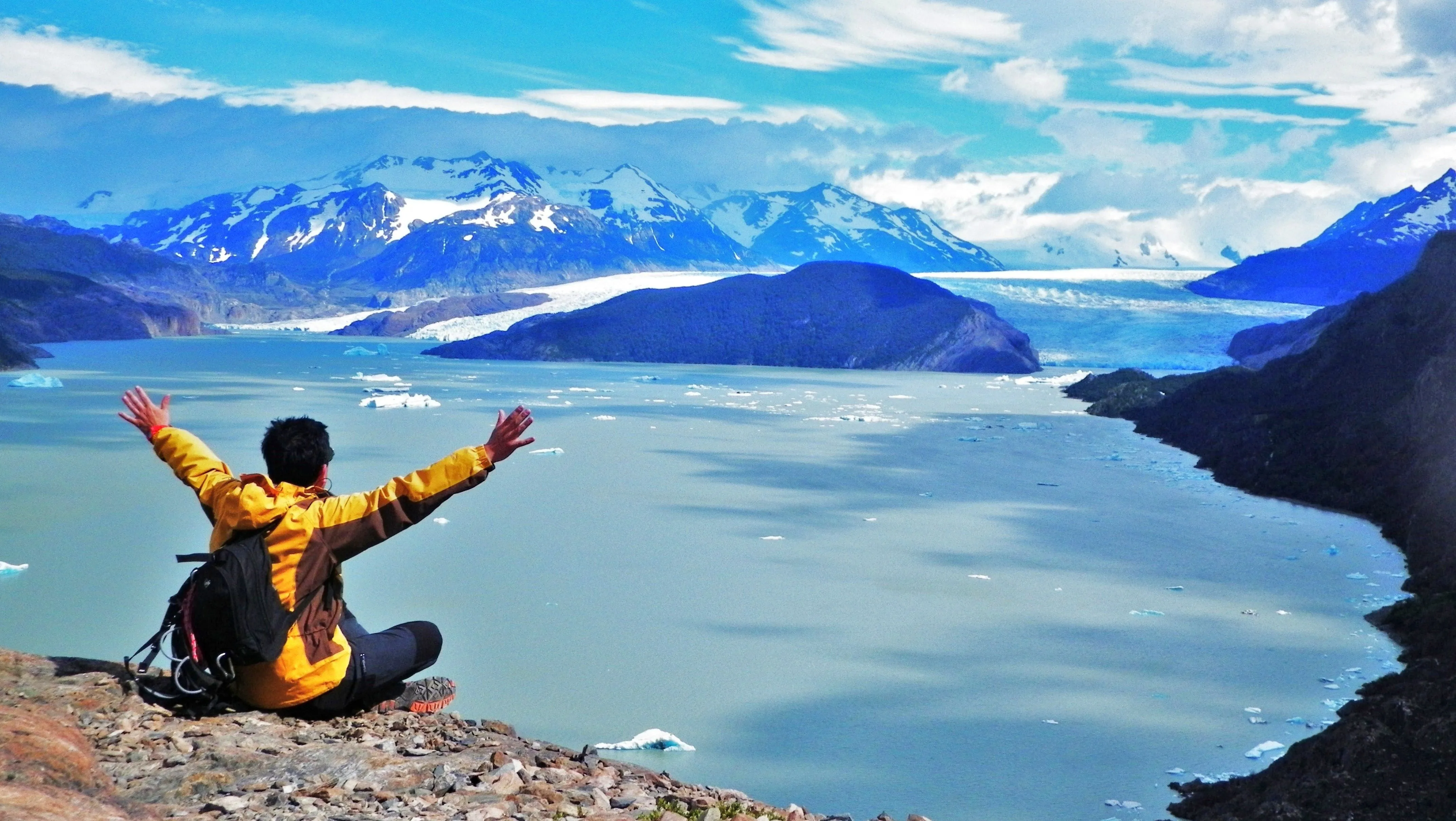 Grey Lake Viewpoint in Chile, South America | Observation Decks - Rated 4