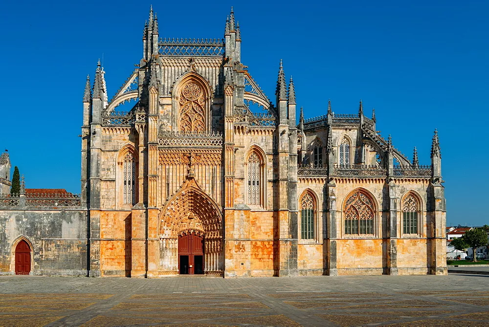 Mosteiro de Santa Maria da Vitoria in Portugal, Europe | Architecture - Rated 4.2