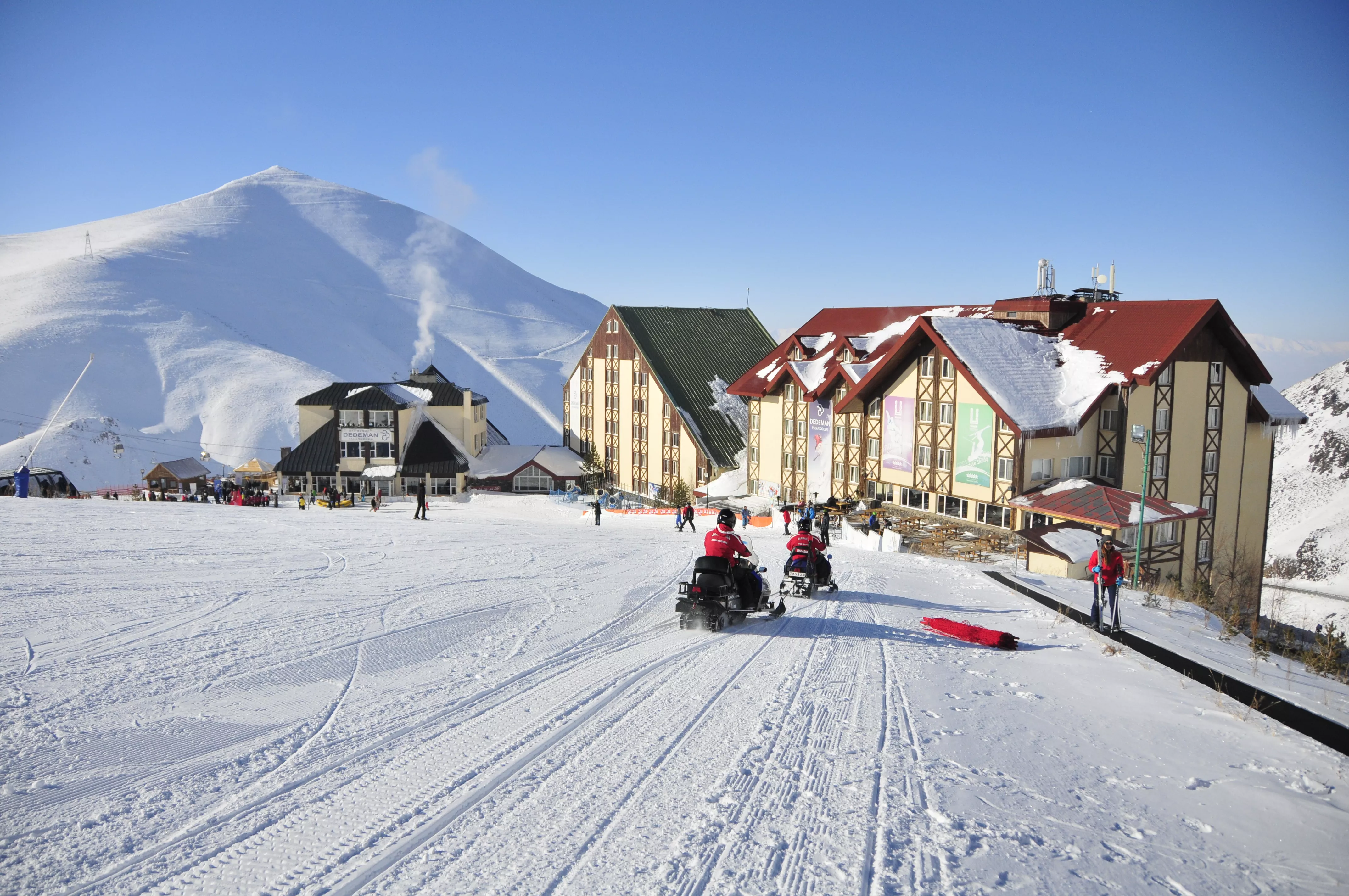 Palandoken Ski Resort in Turkey, Central Asia | Snowboarding,Skiing - Rated 4