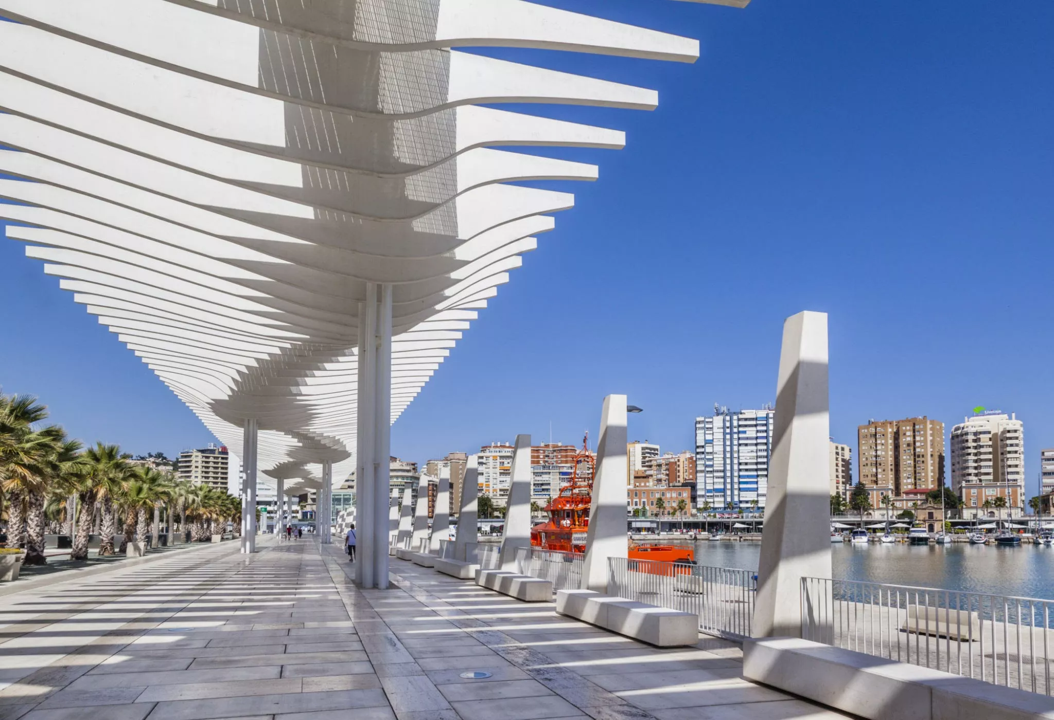 Palm Tree Of Surprises in Spain, Europe | Architecture - Rated 3.6