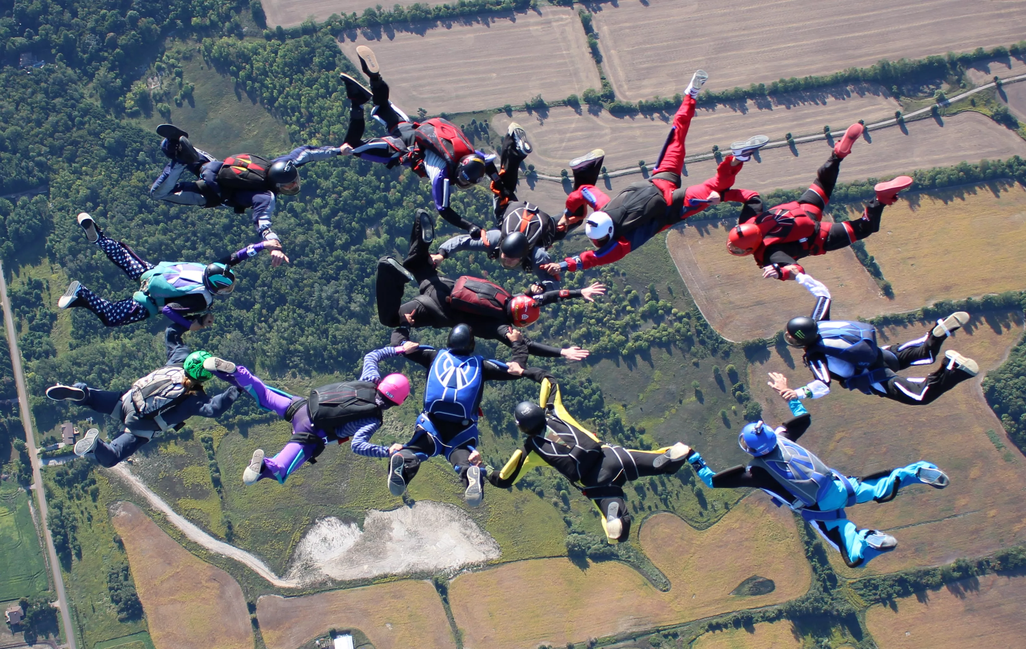 Parachute Montreal in Canada, North America | Skydiving - Rated 4.7
