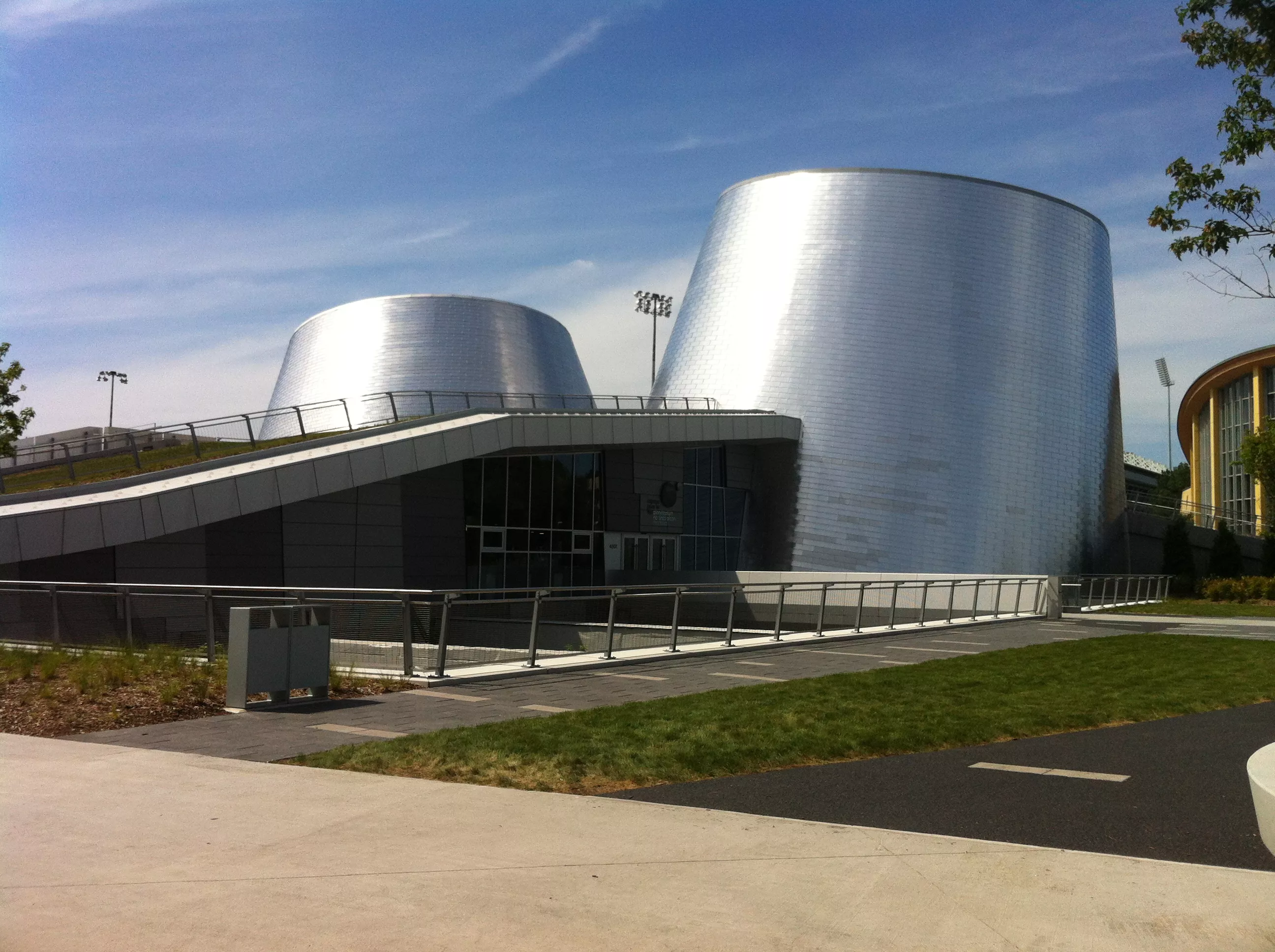 Rio Tinto Alcan Planetarium in Canada, North America | Observatories & Planetariums - Rated 3.4