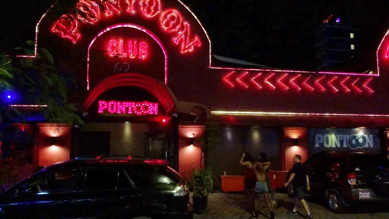 Pontoon Club in Cambodia, East Asia | Nightclubs,Red Light Places - Rated 3.2