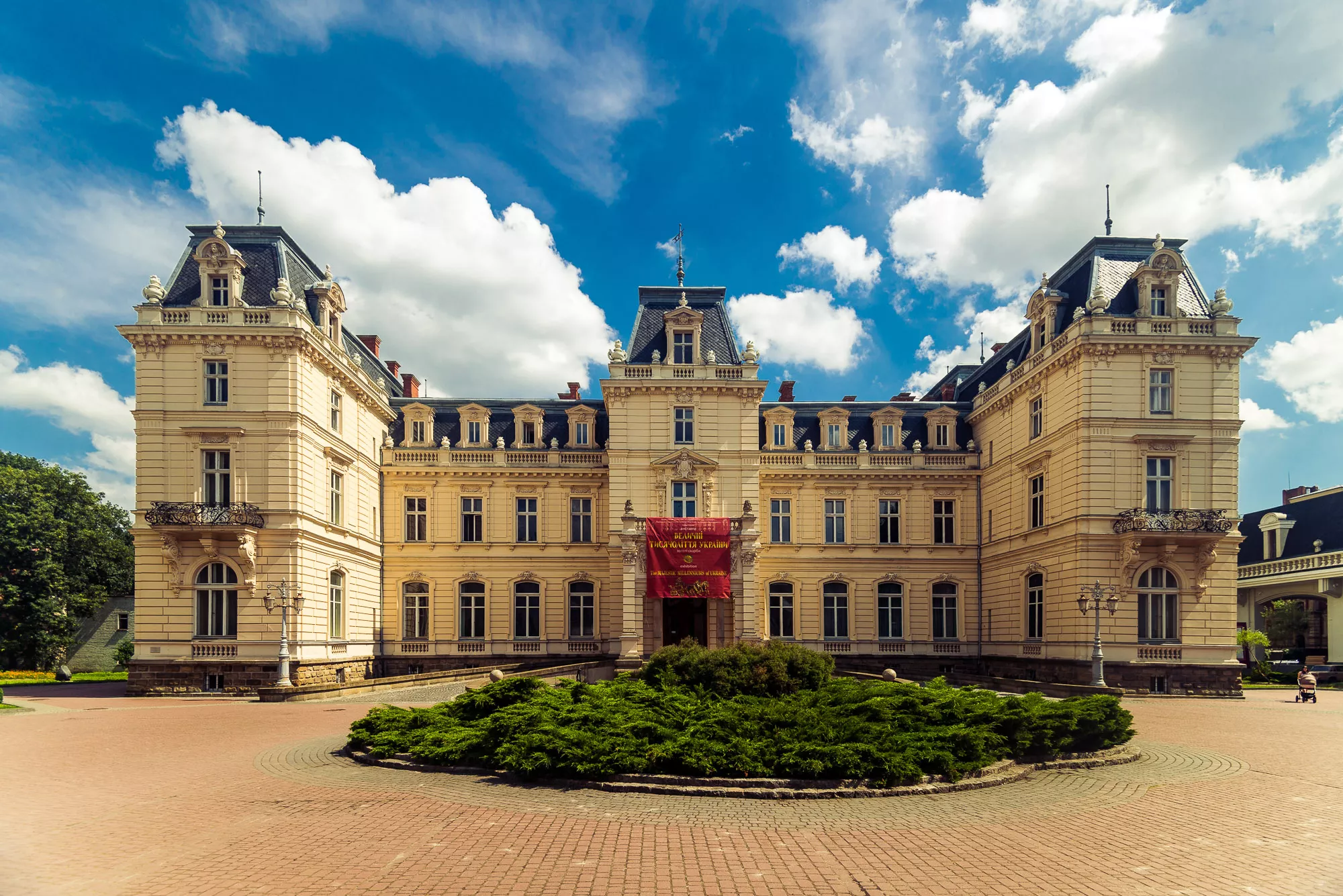Potocki Palace in Ukraine, Europe | Architecture - Rated 3.8