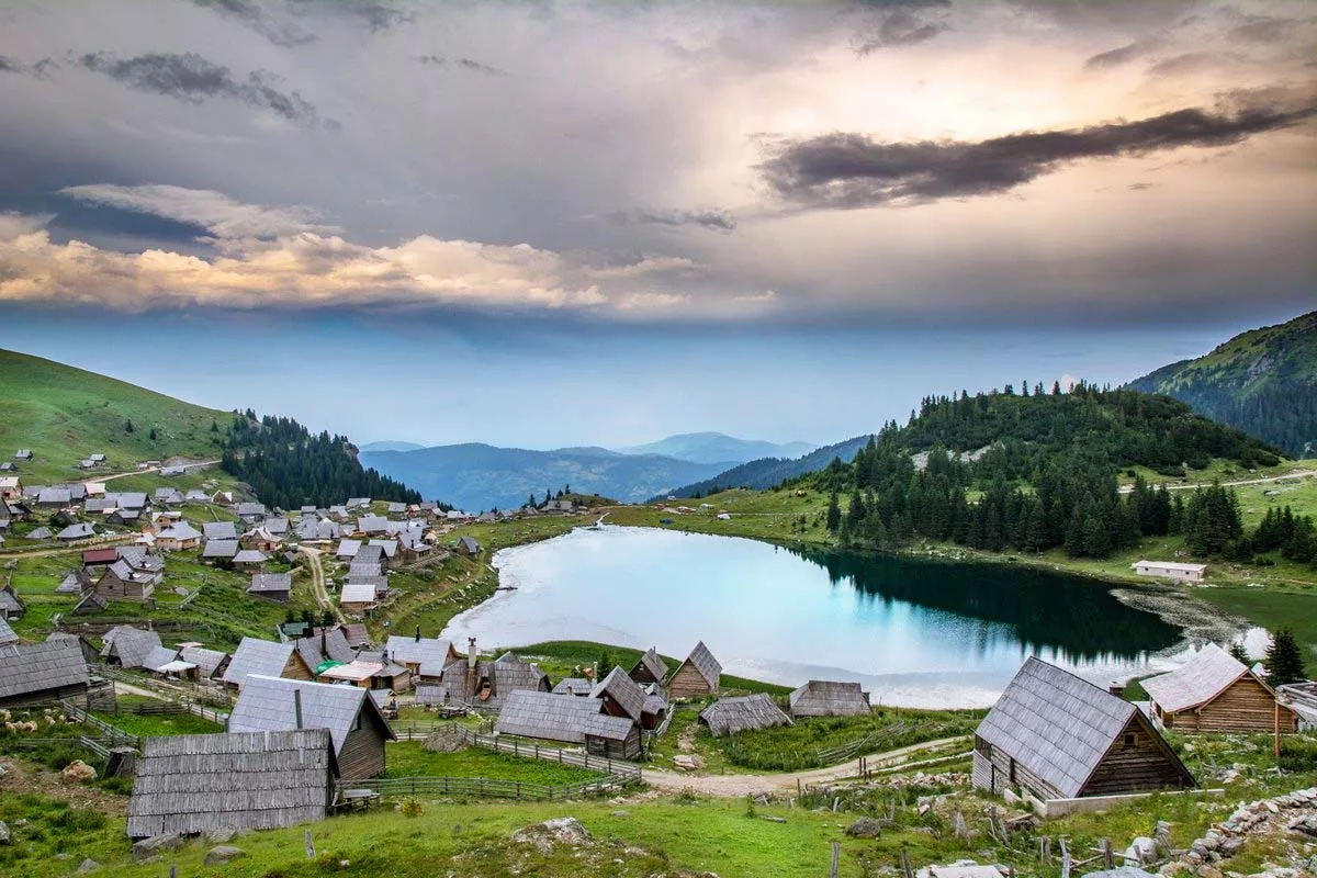 Prokosko Lake in Bosnia and Herzegovina, Europe | Lakes - Rated 3.7