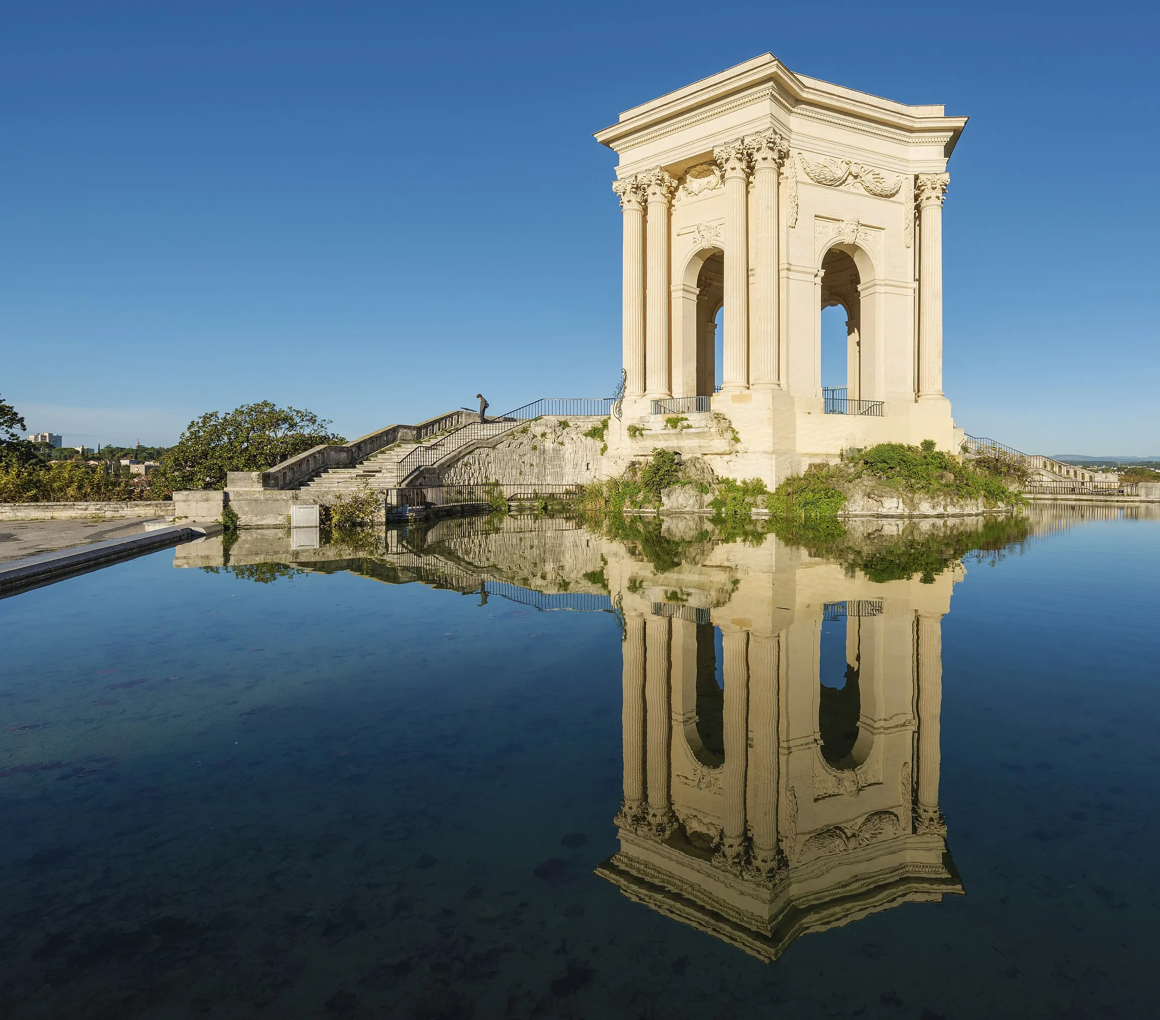 Promenade du Peyrou in France, Europe | Architecture - Rated 3.8