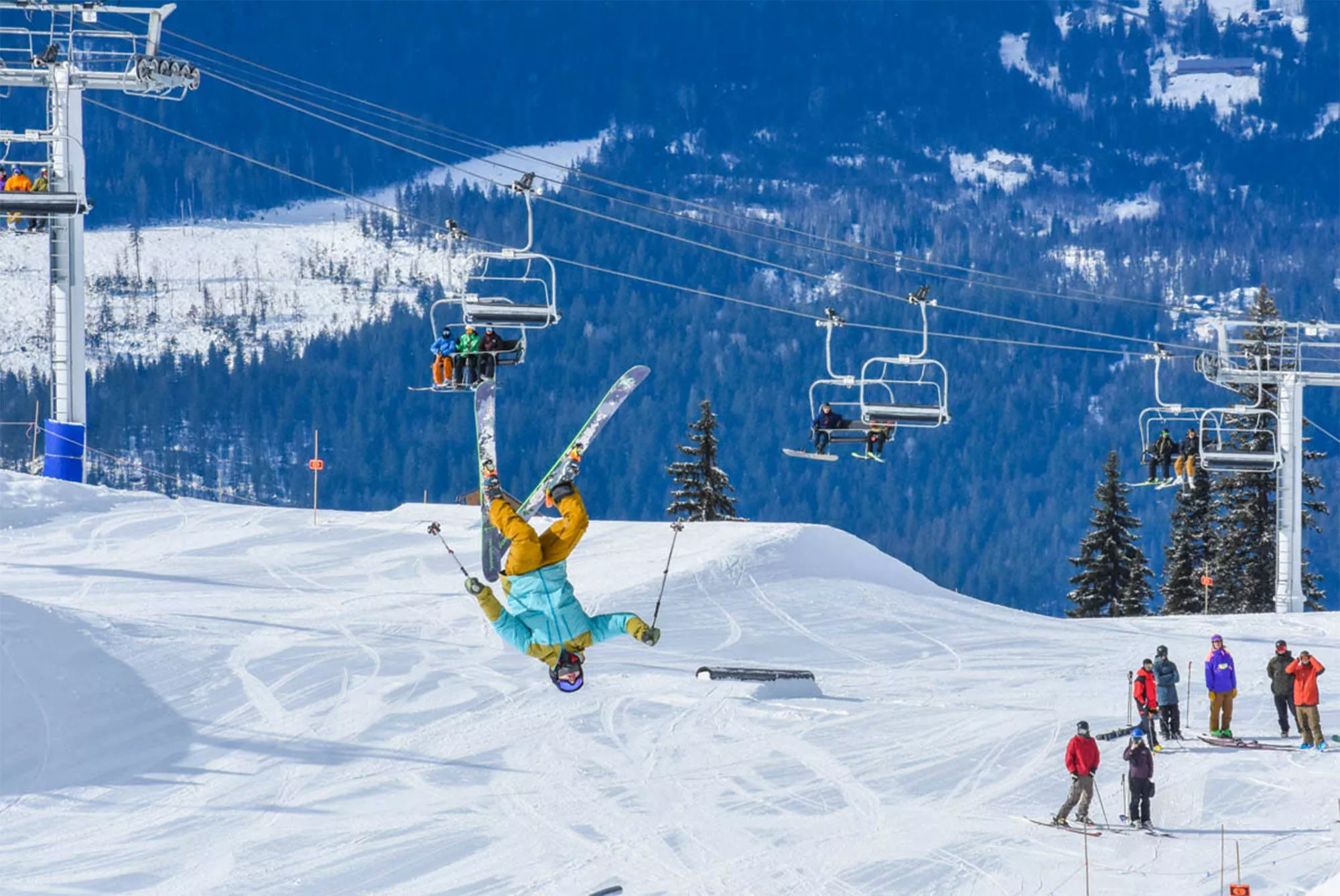 Revelstoke Mountain Equipment Rentals in Canada, North America | Snowboarding,Skiing - Rated 0.9