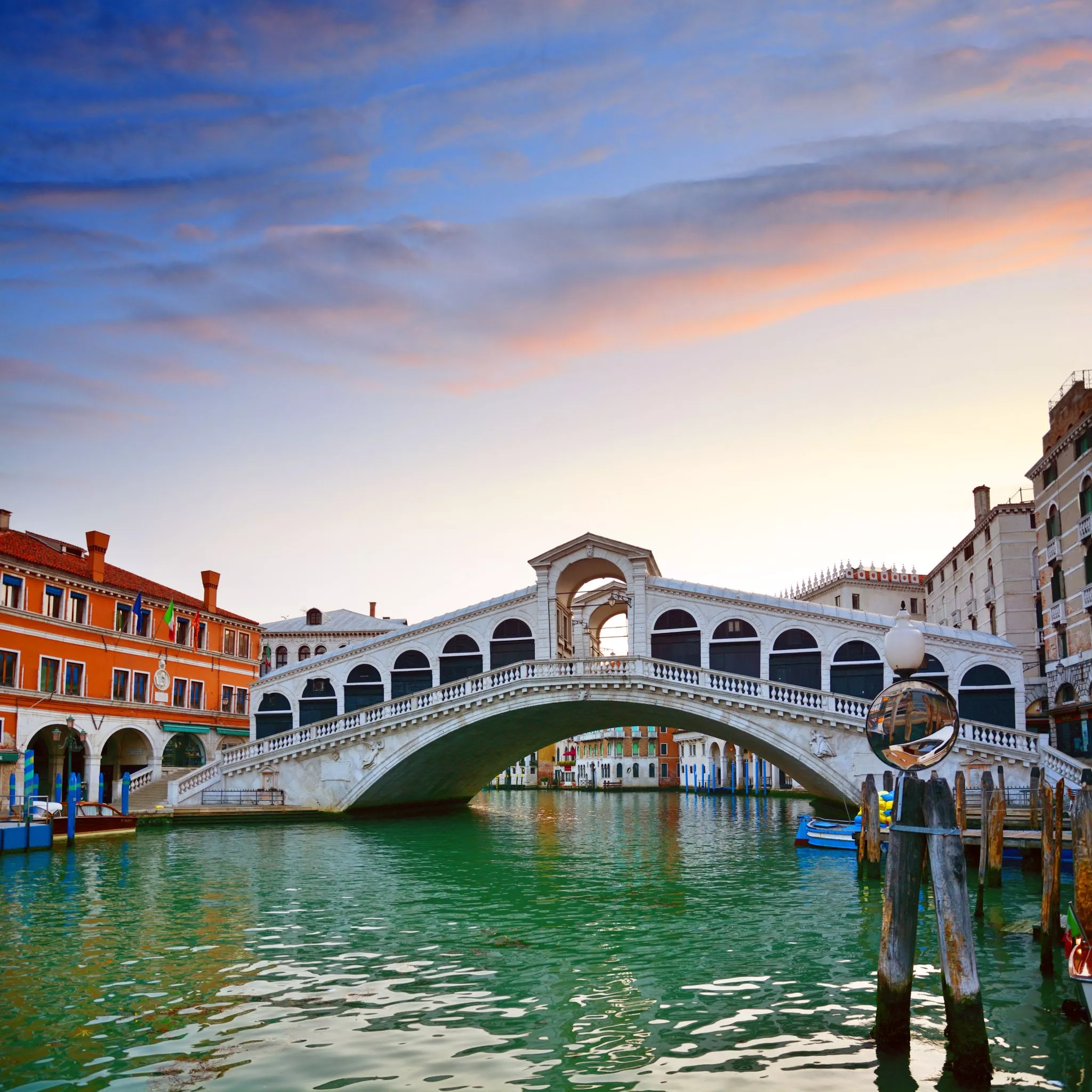 Rialto Bridge in Italy, Europe | Architecture,Love & Romance - Rated 6.2