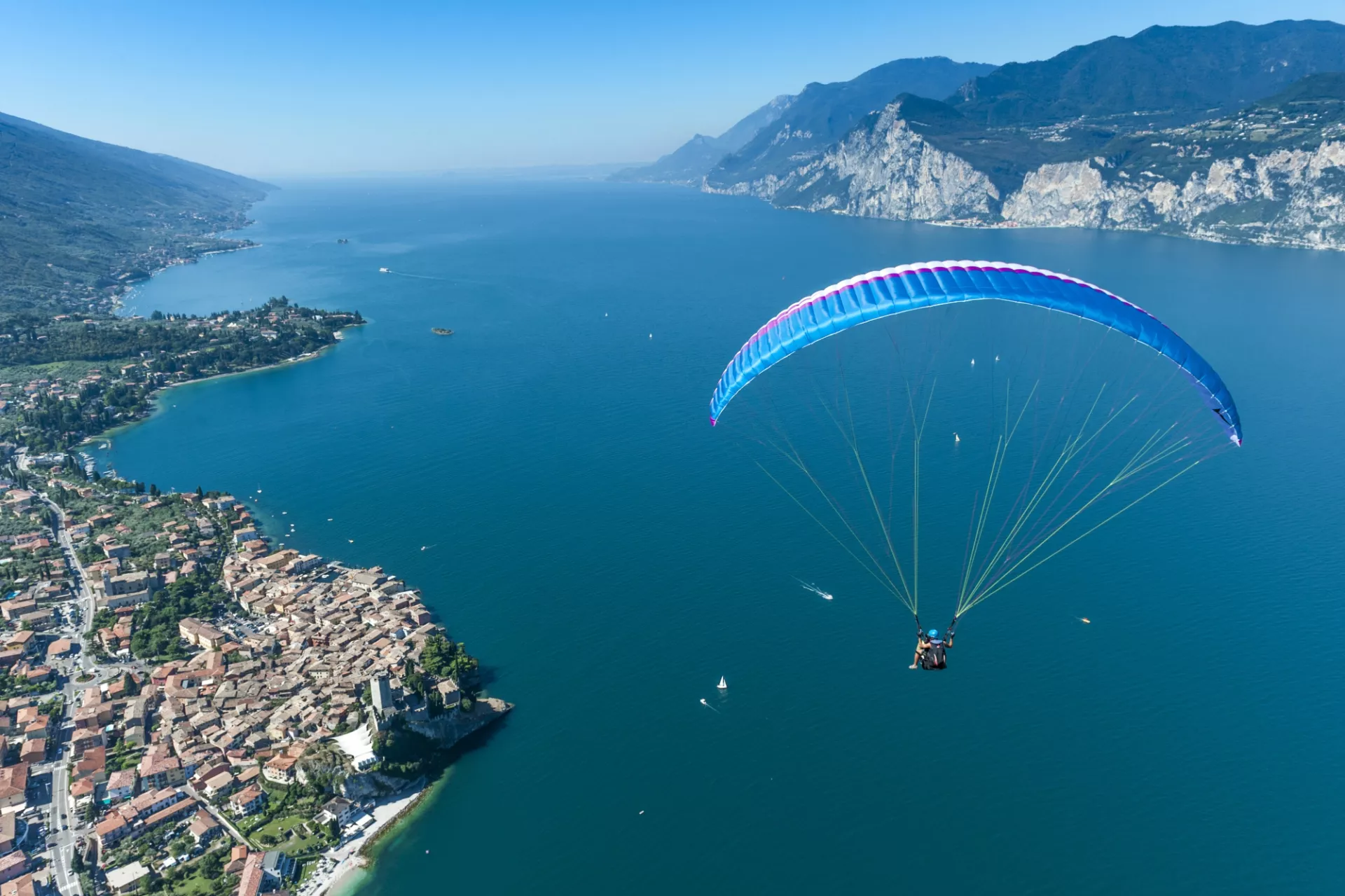 Roberto Paragliding Malcesine in Italy, Europe | Paragliding - Rated 1.2