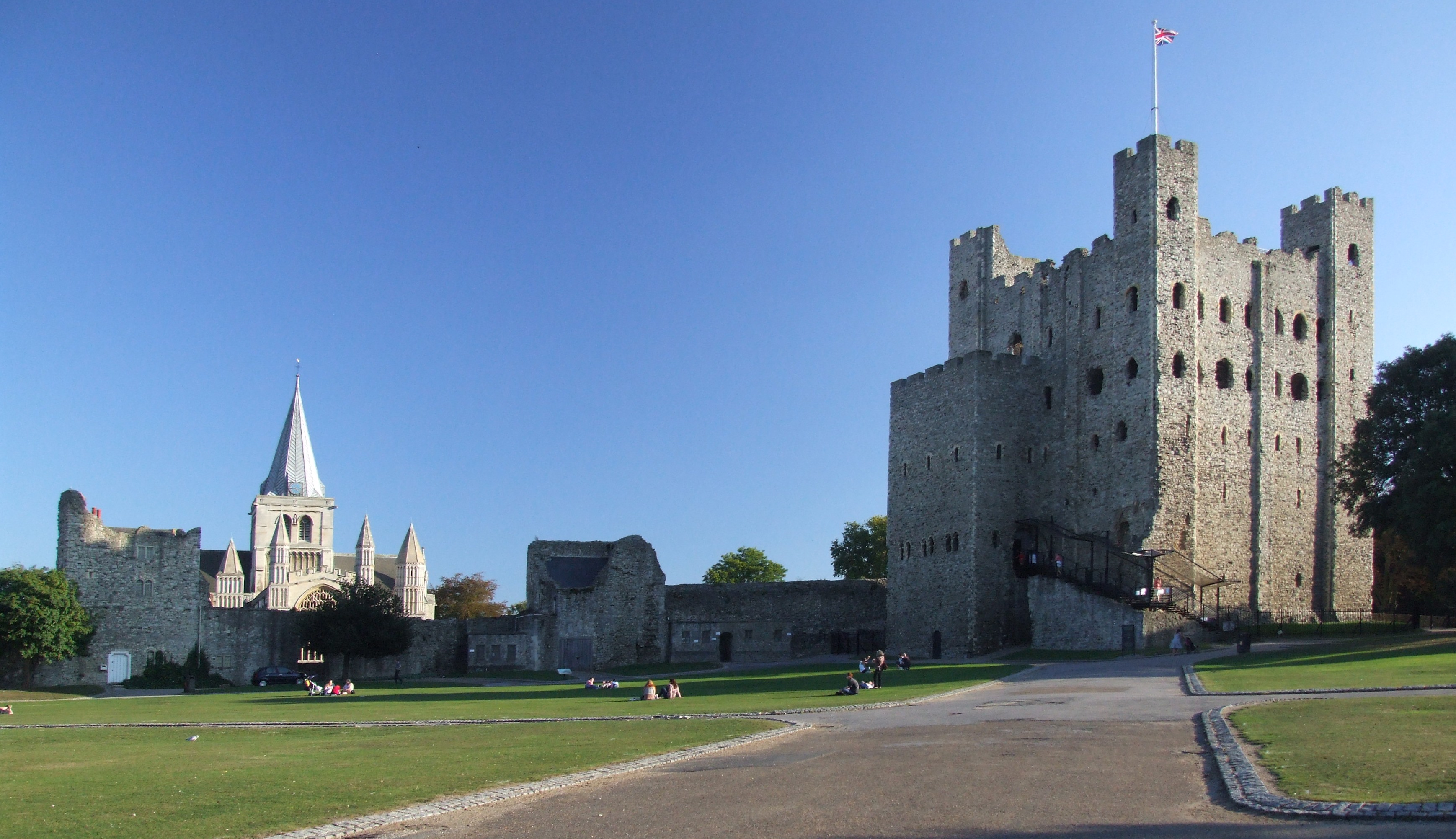 Rochester Castle in United Kingdom, Europe | Castles - Rated 3.8