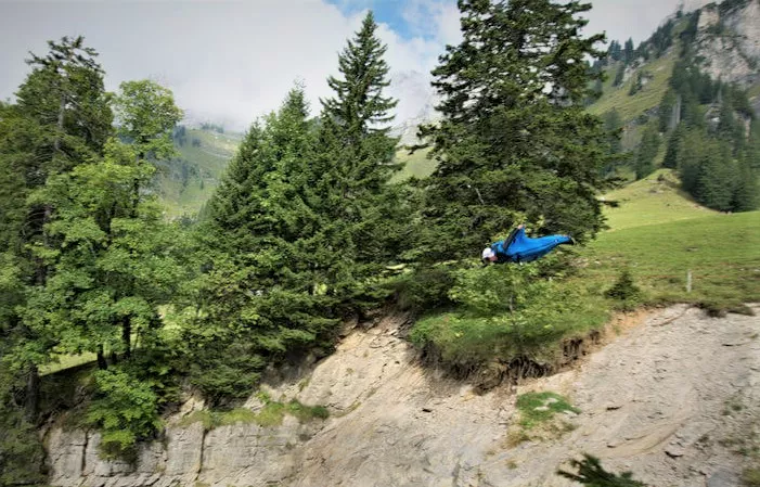 Rock Drop - Ecole De Base Jump in France, Europe | BASE Jumping - Rated 0.9