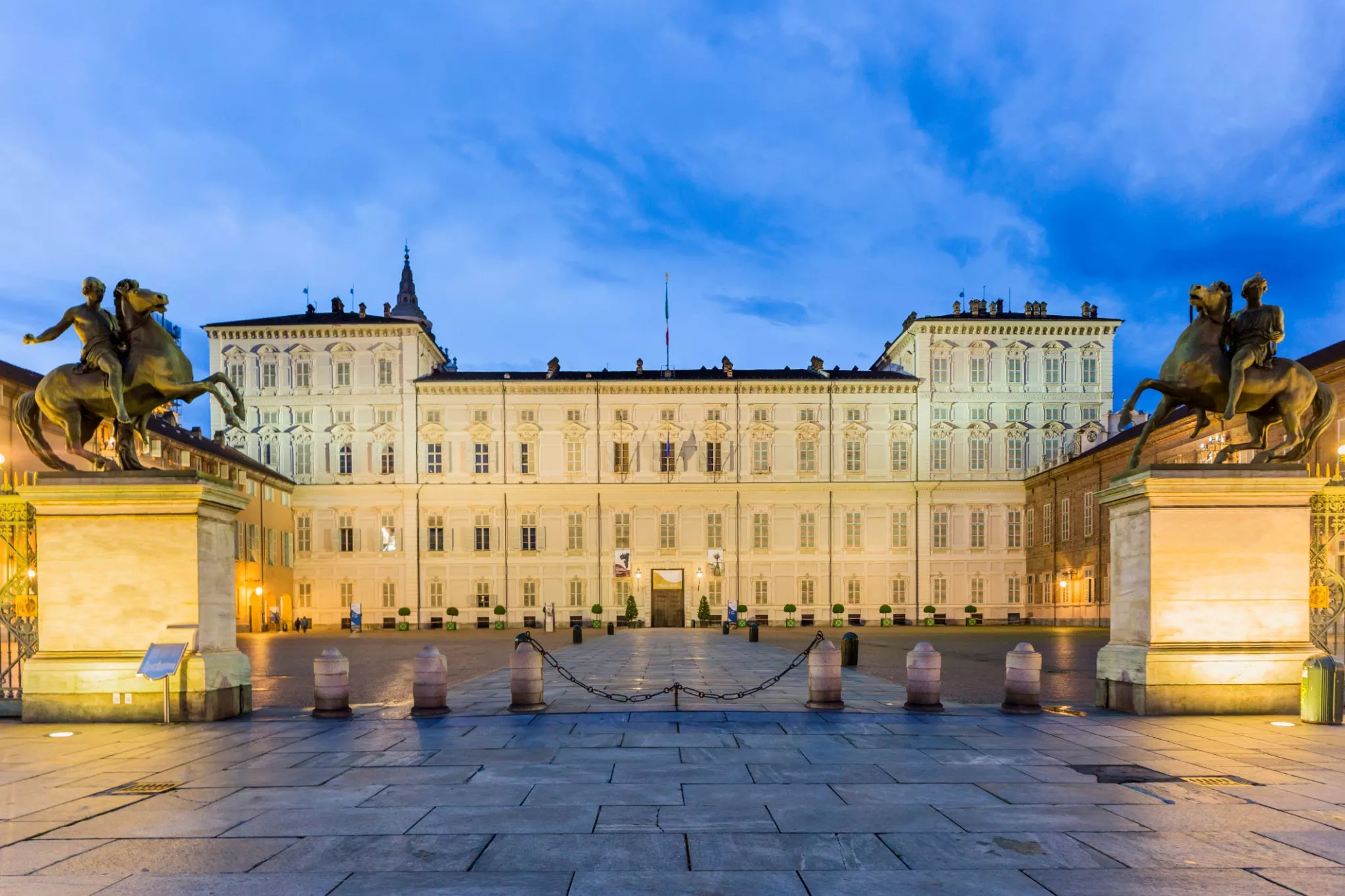Royal Palace in Turin in Italy, Europe | Architecture - Rated 3.7