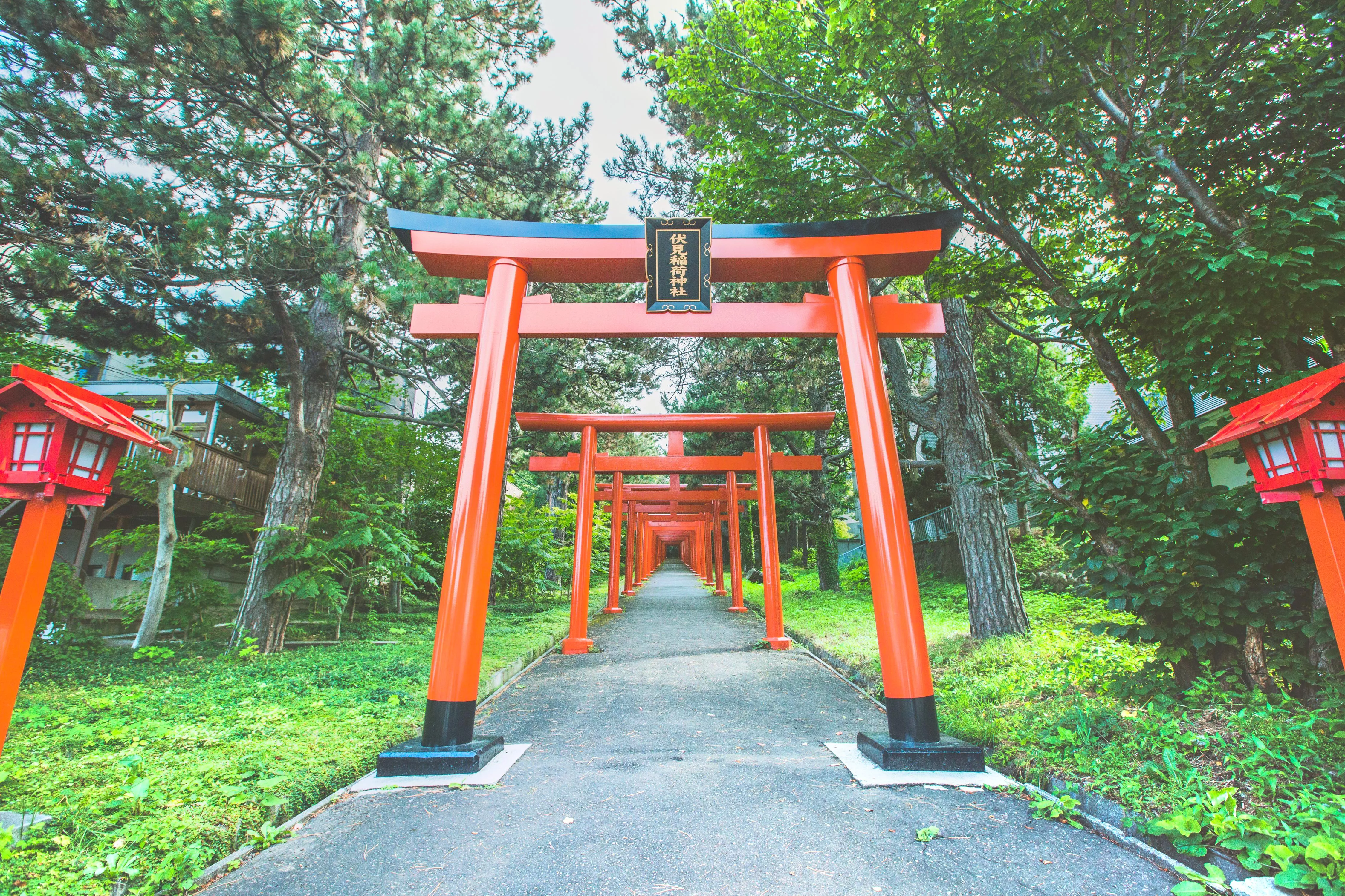 Sapporo Fushimi Inari Shrine in Japan, East Asia | Architecture - Rated 3.4