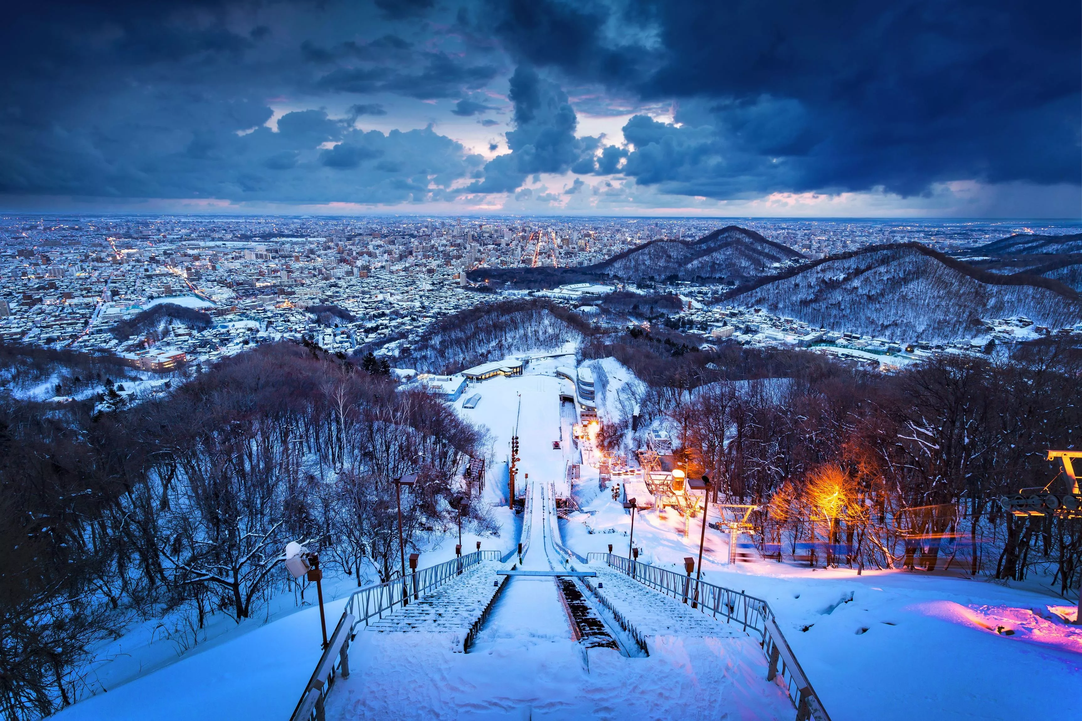 Sapporo Mt. Moiwa Ski Resort in Japan, East Asia | Snowboarding,Skiing - Rated 3.2