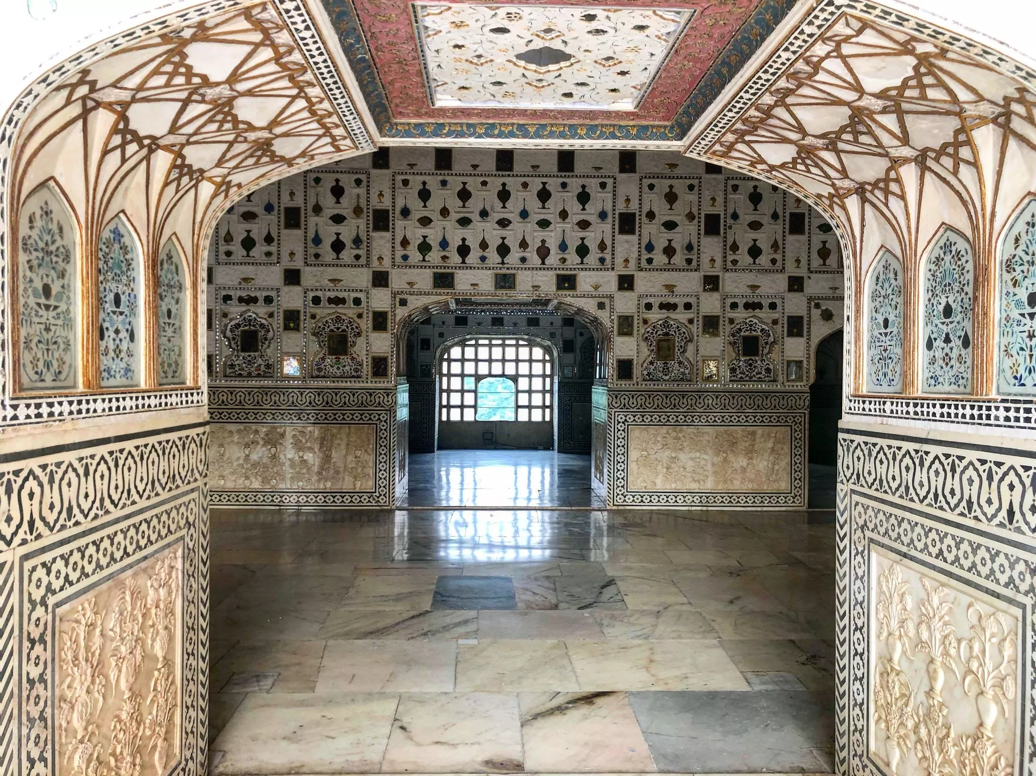 Sheesh Mahal in India, Central Asia | Architecture - Rated 3.8