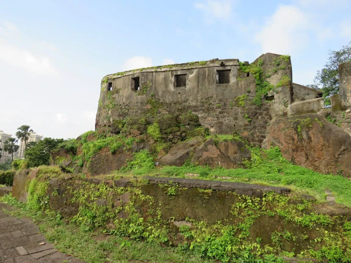 Sion Fort in India, Central Asia | Architecture - Rated 3.3