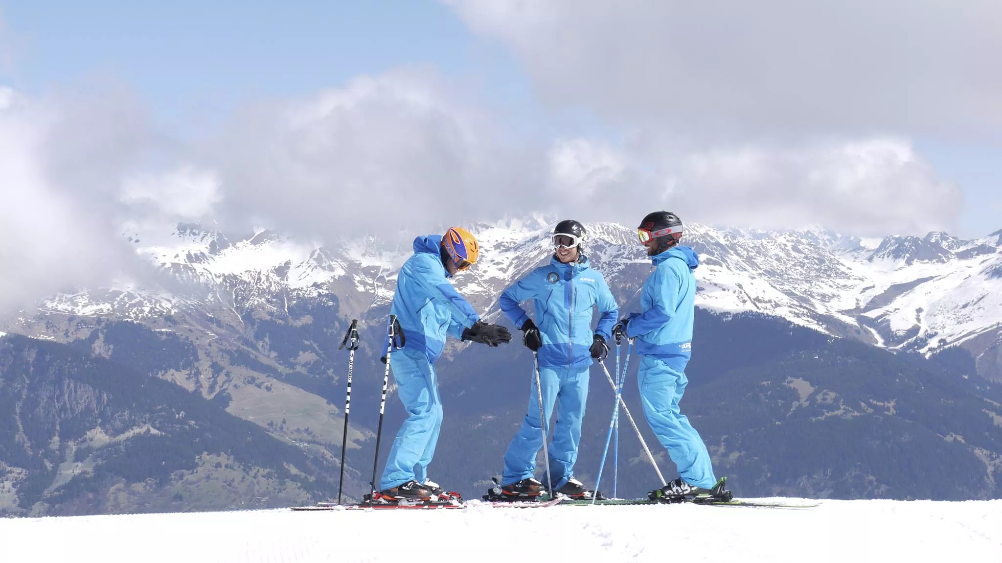 Ski School in France, Europe | Snowboarding,Skiing - Rated 0.5