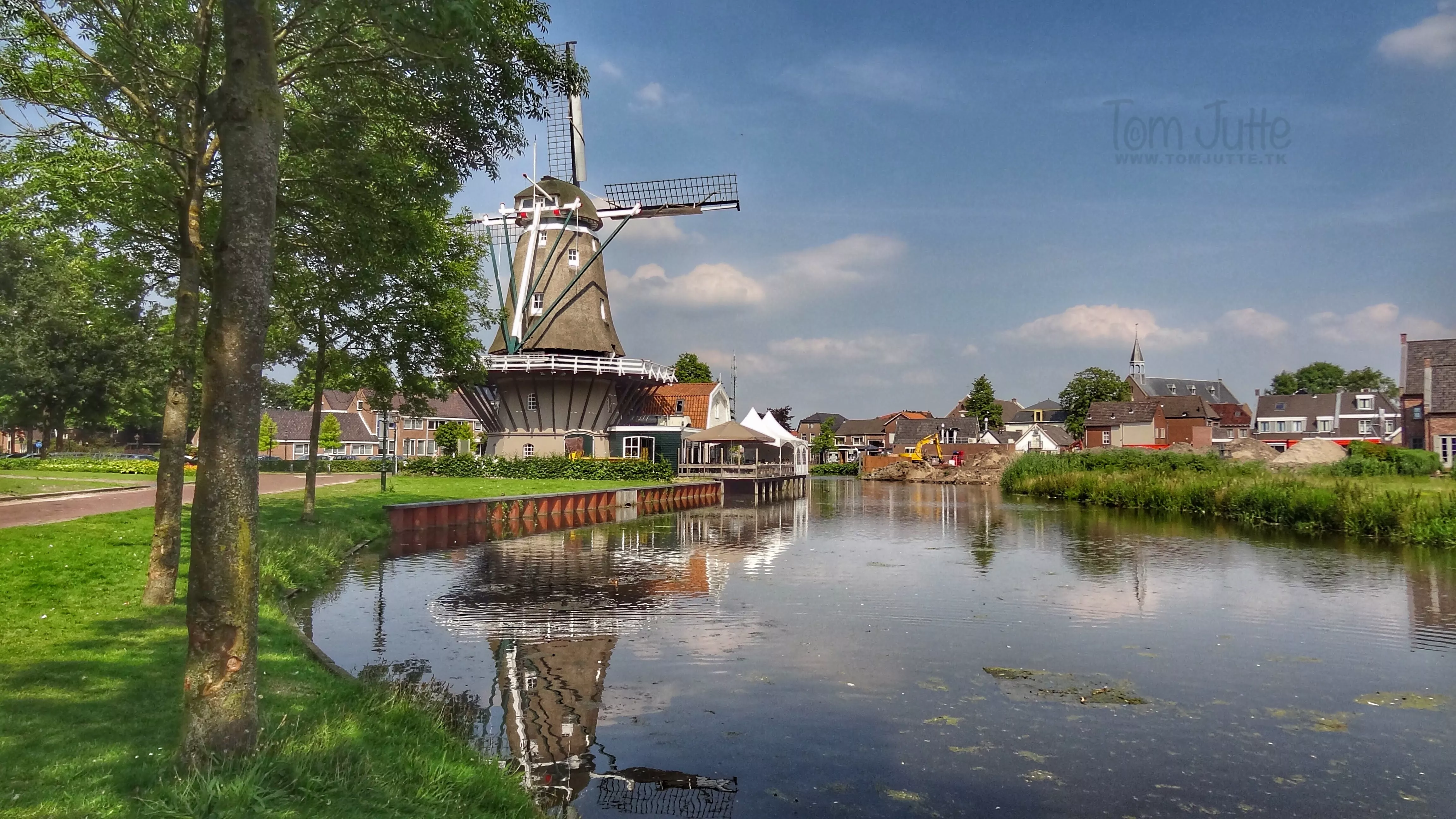 Spakenburg Windmill in Netherlands, Europe | Architecture - Rated 0.8