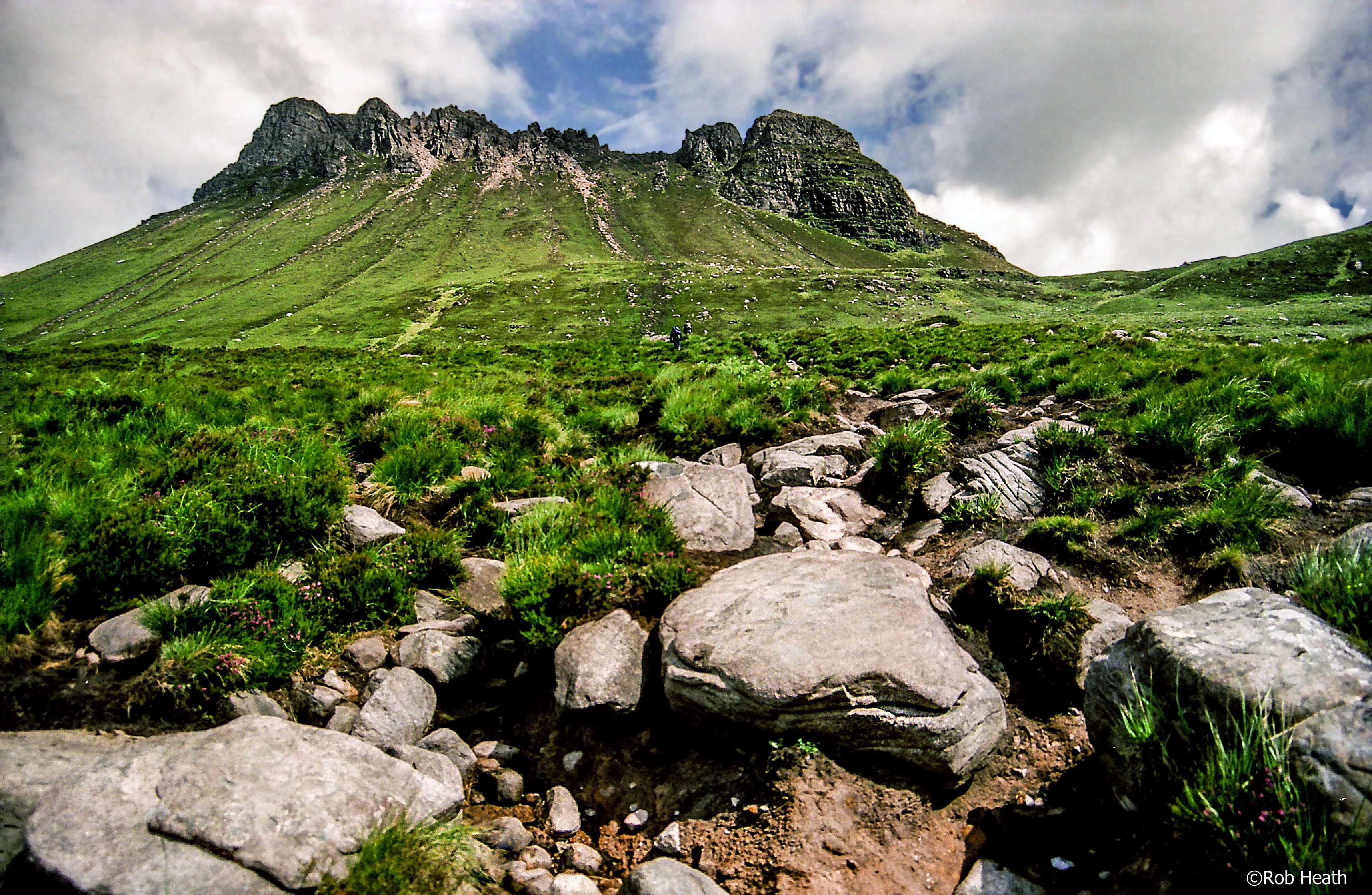 Stac Pollaidh in United Kingdom, Europe | Trekking & Hiking - Rated 0.9